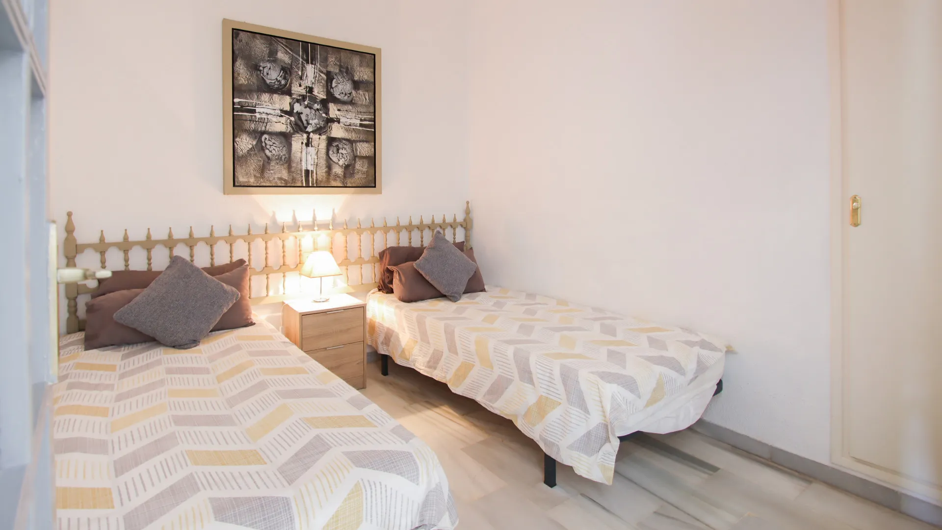 La Carolina apartment for sale