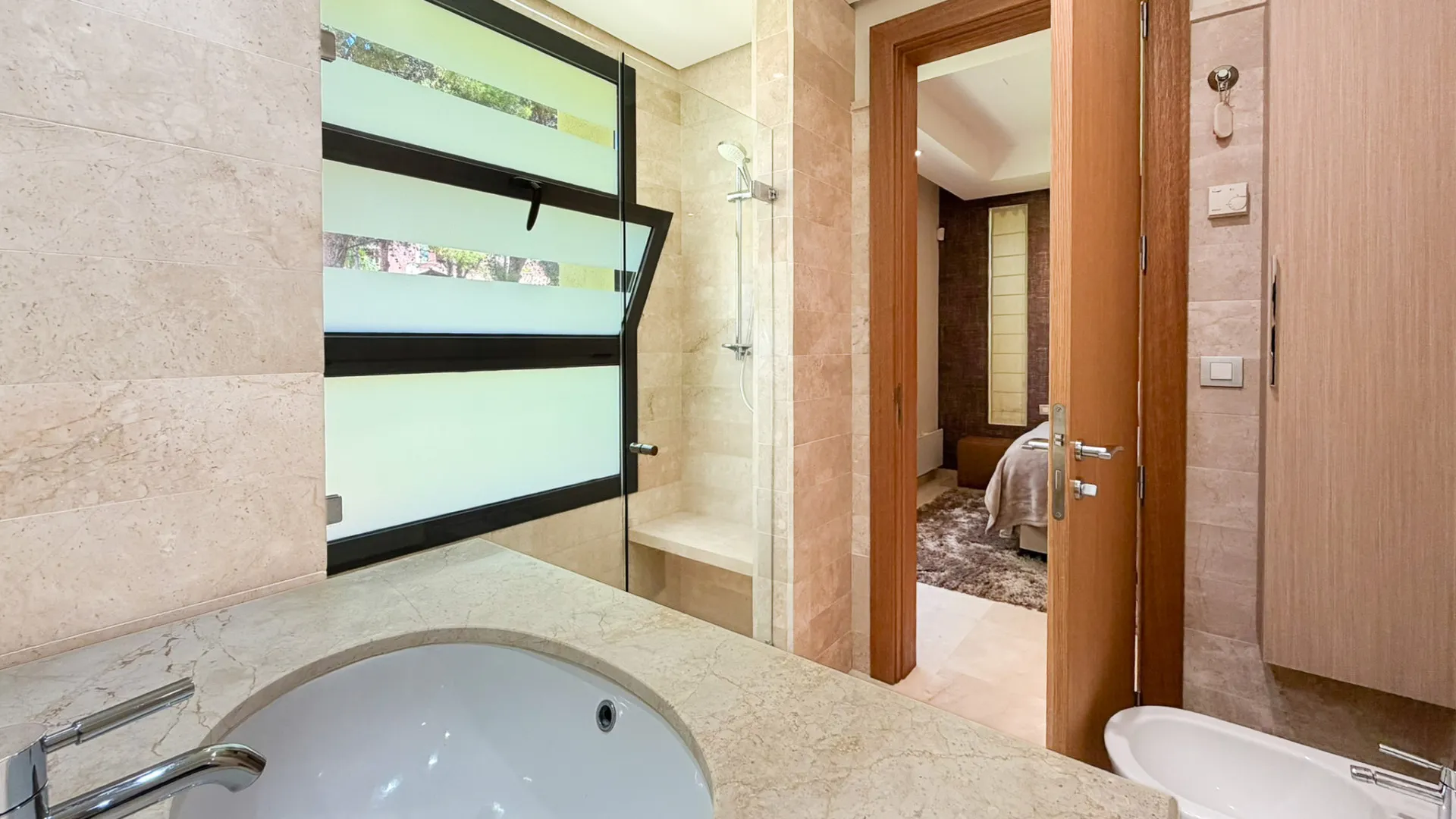 For sale apartment with 3 bedrooms in Imara