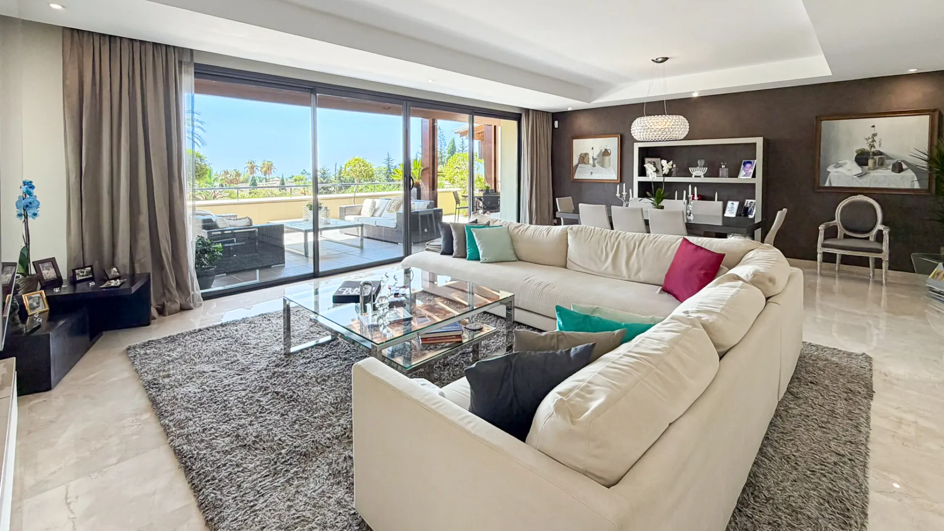 For sale apartment with 3 bedrooms in Imara