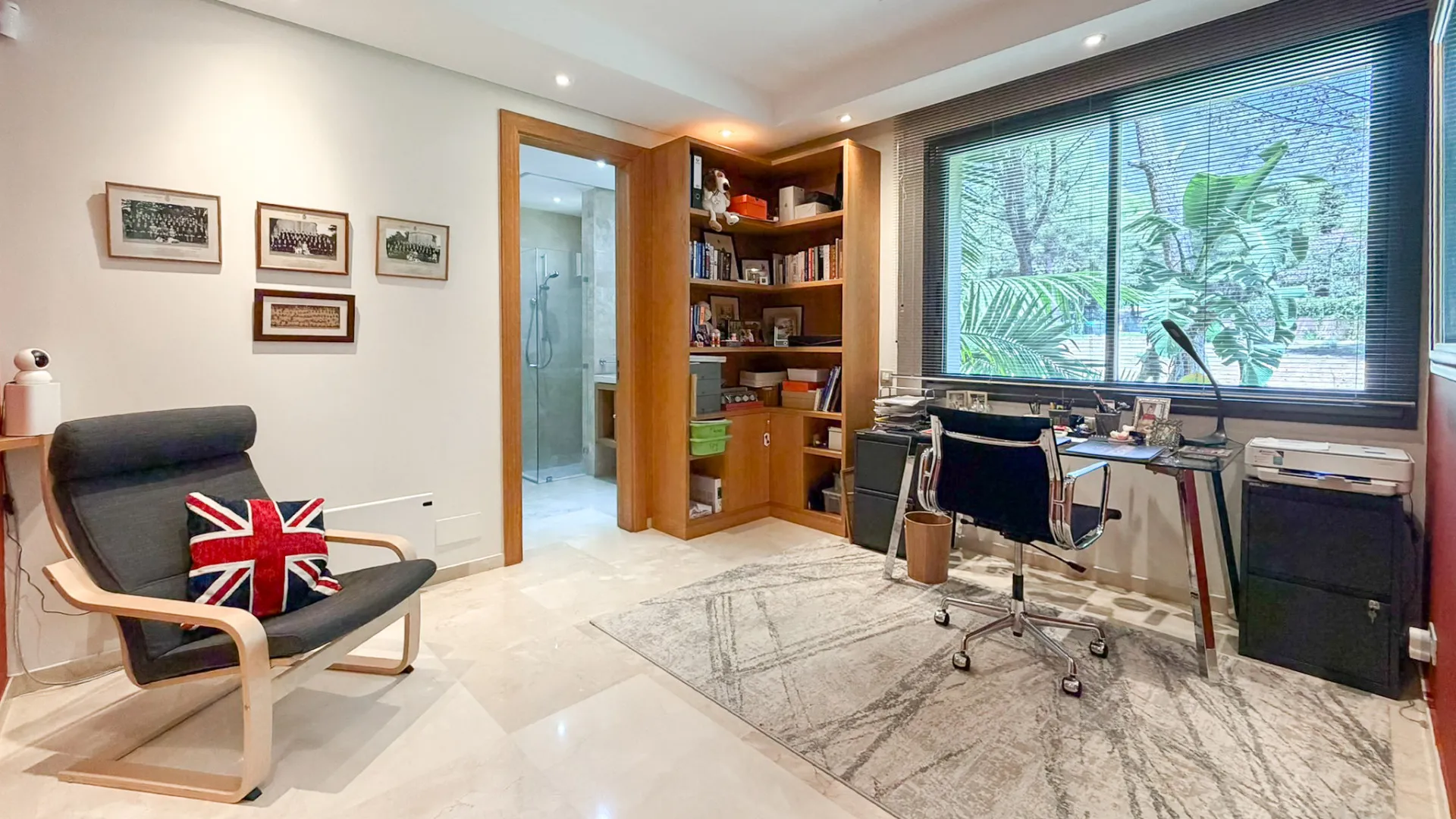 For sale apartment with 3 bedrooms in Imara