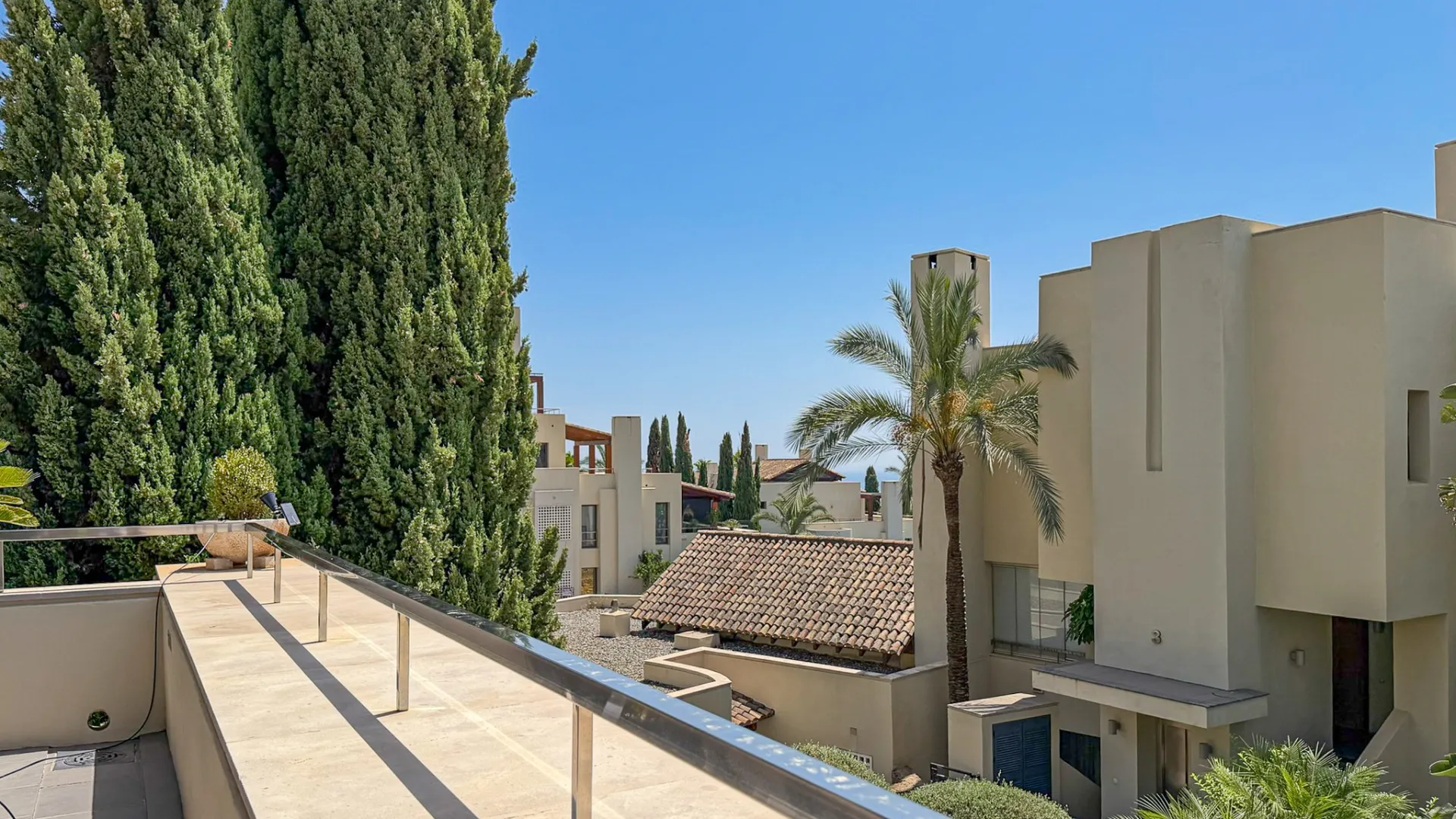 For sale apartment with 3 bedrooms in Imara