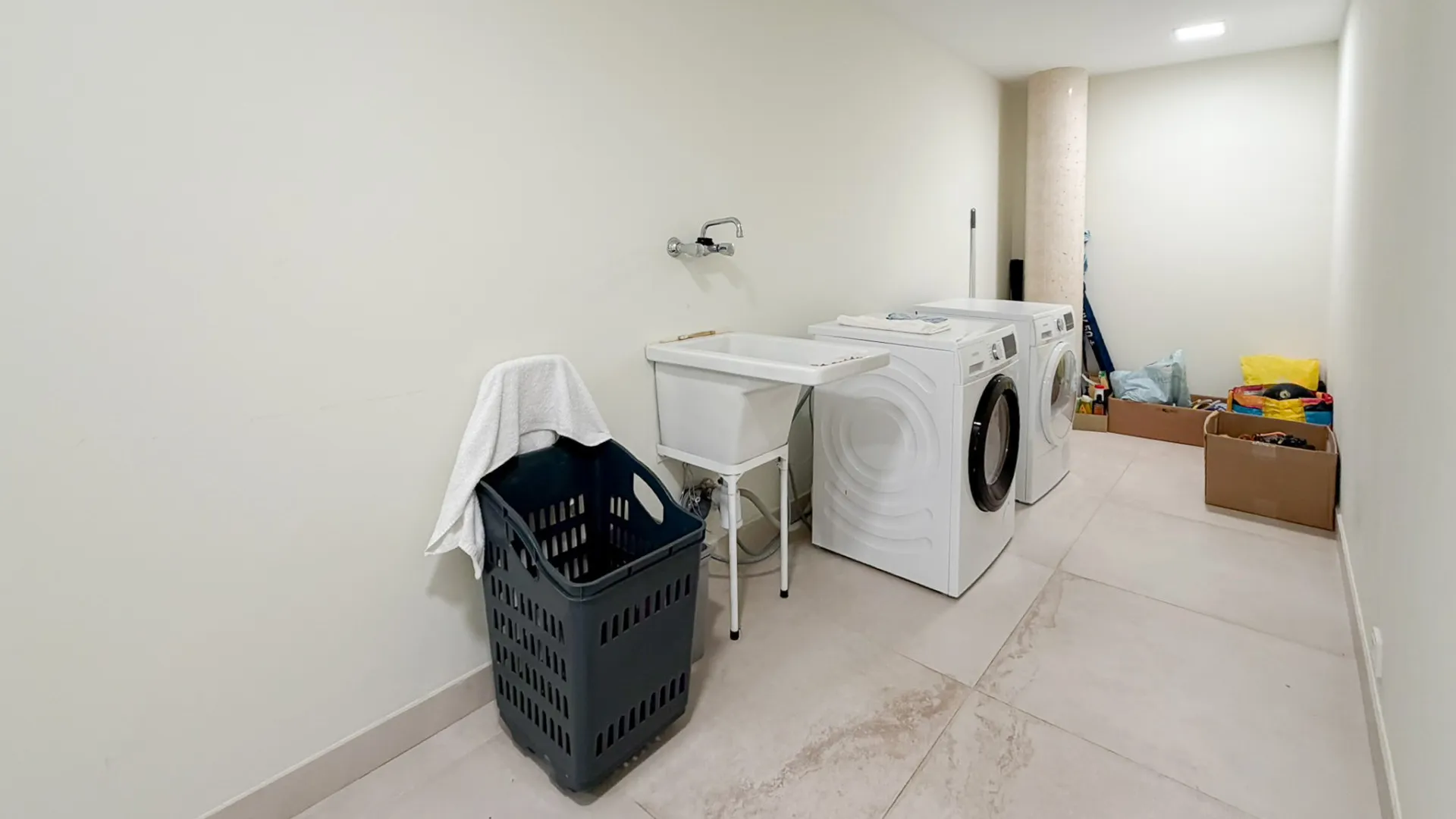 Comprar villa pareada en Marbella Golden Mile