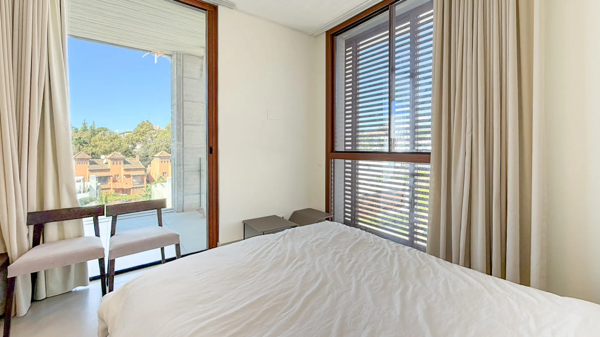 Comprar villa pareada en Marbella Golden Mile