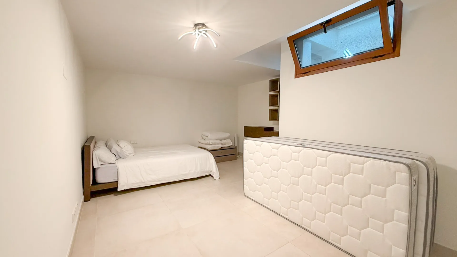 Comprar villa pareada en Marbella Golden Mile