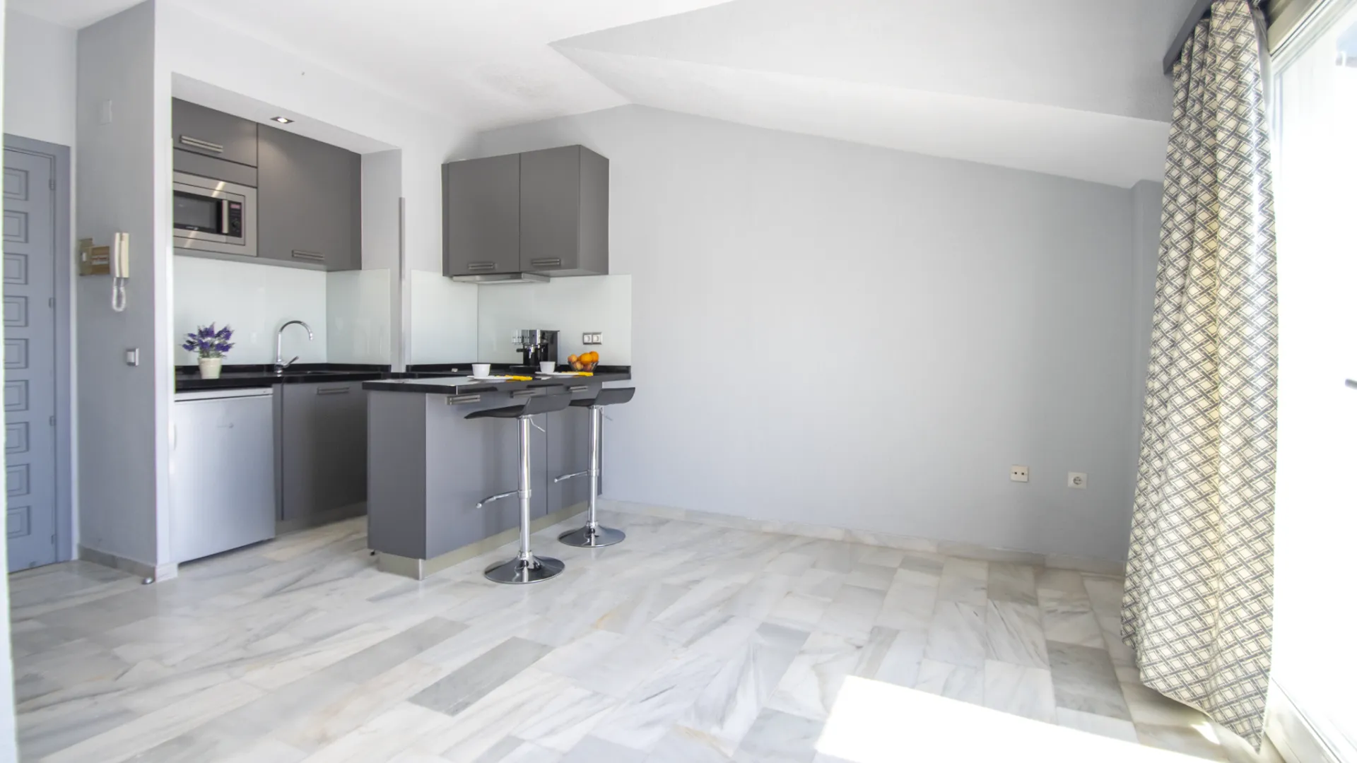 Comprar estudio en Marbella Golden Mile