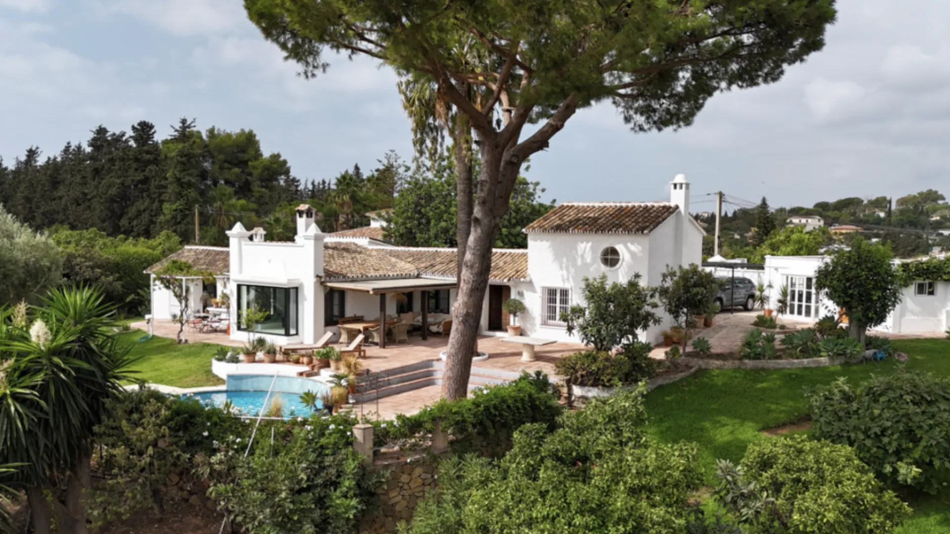 Villa con 3 dormitorios en venta en Guadalmina Alta