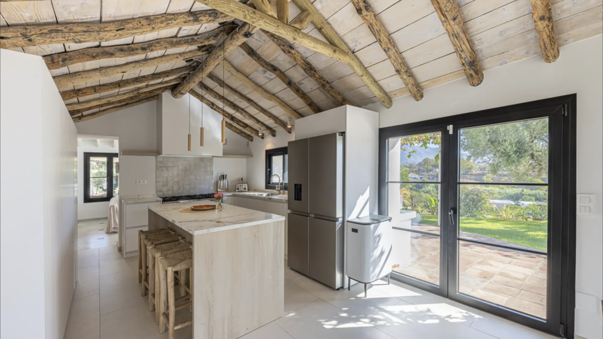 Villa con 3 dormitorios en venta en Guadalmina Alta