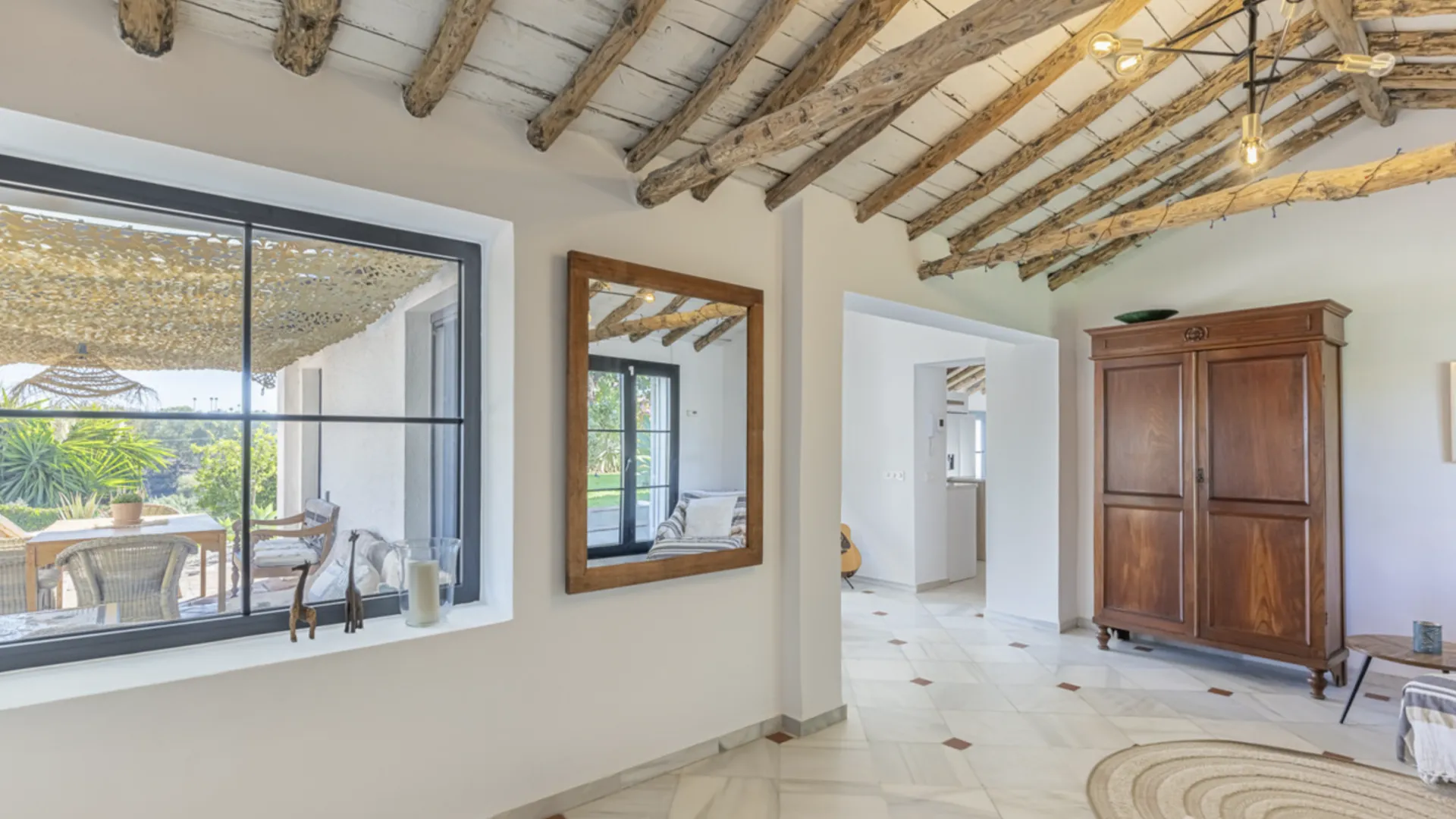 Villa con 3 dormitorios en venta en Guadalmina Alta