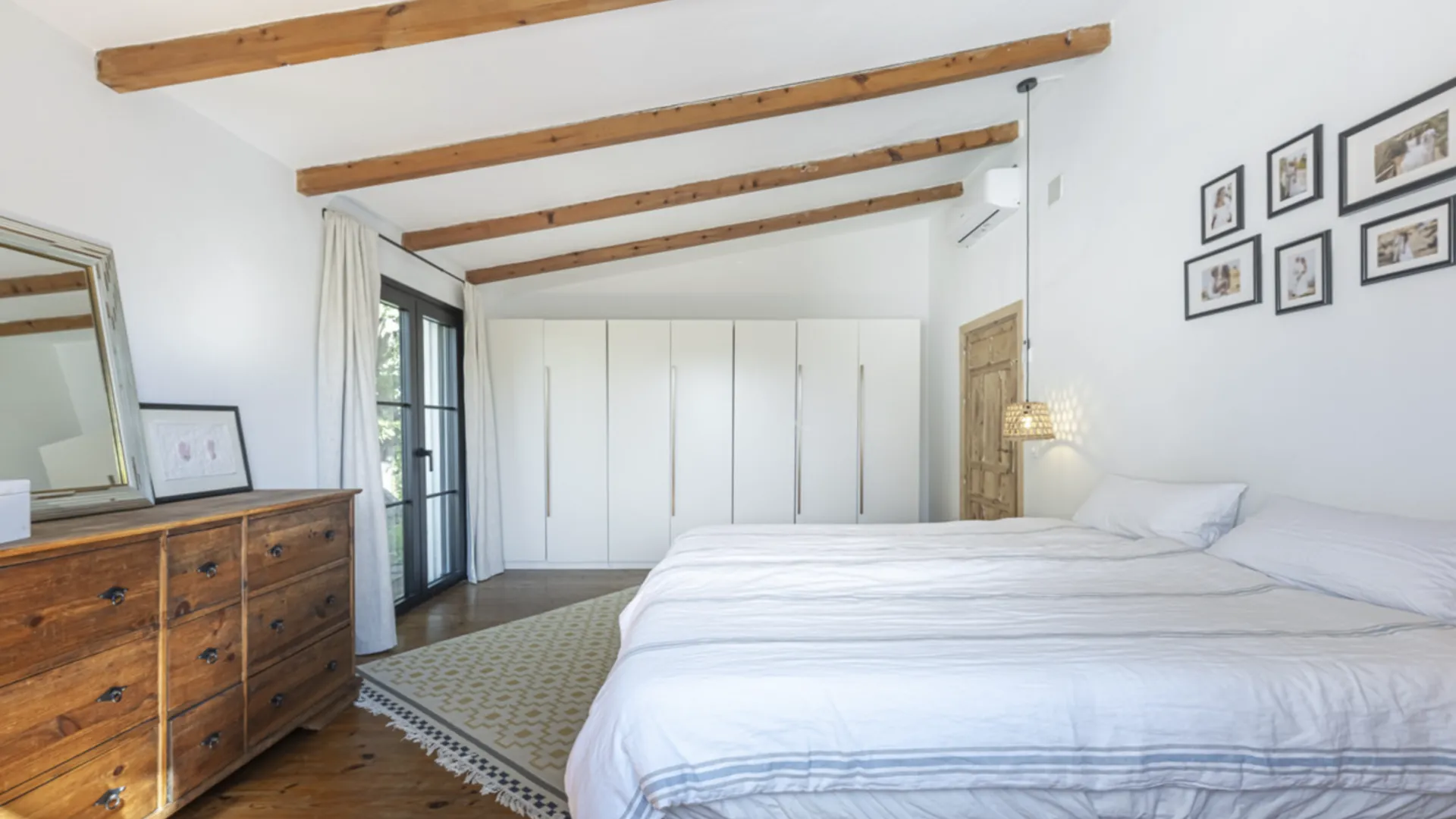 Villa con 3 dormitorios en venta en Guadalmina Alta