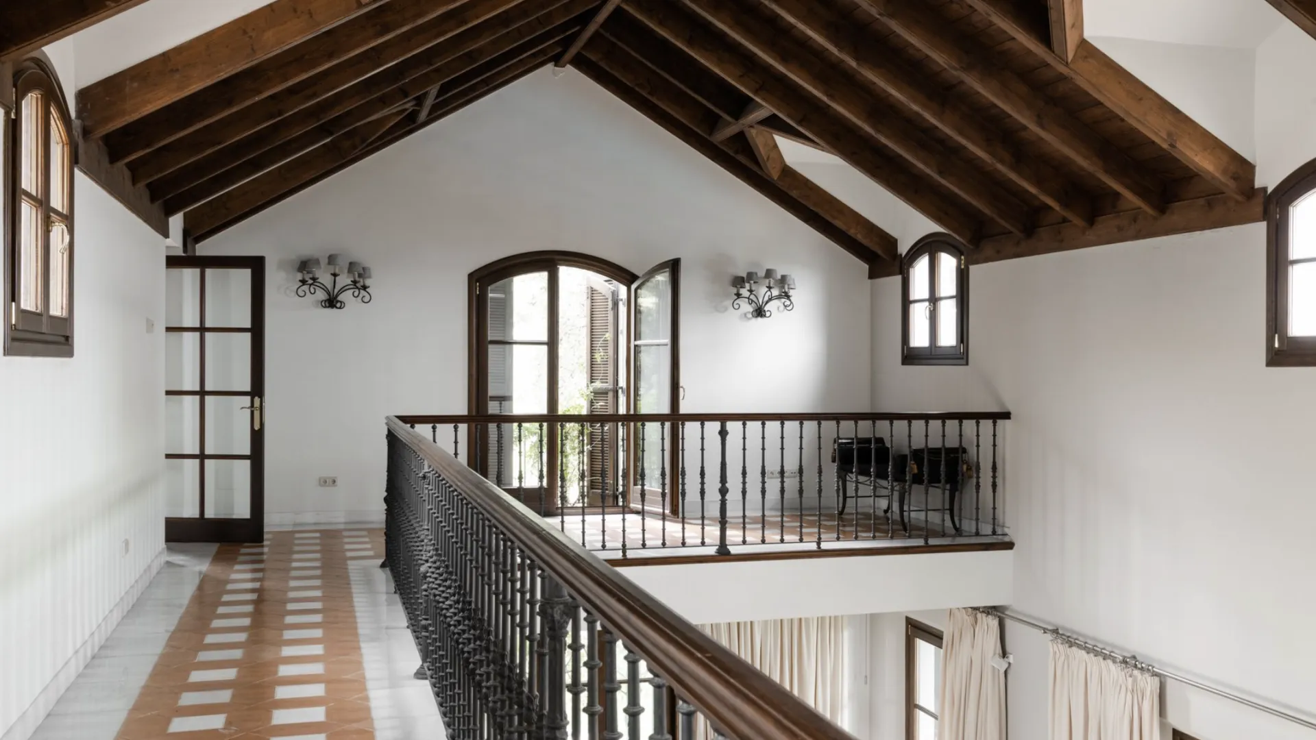 Villa de 7 dormitorios en venta en El Madroñal
