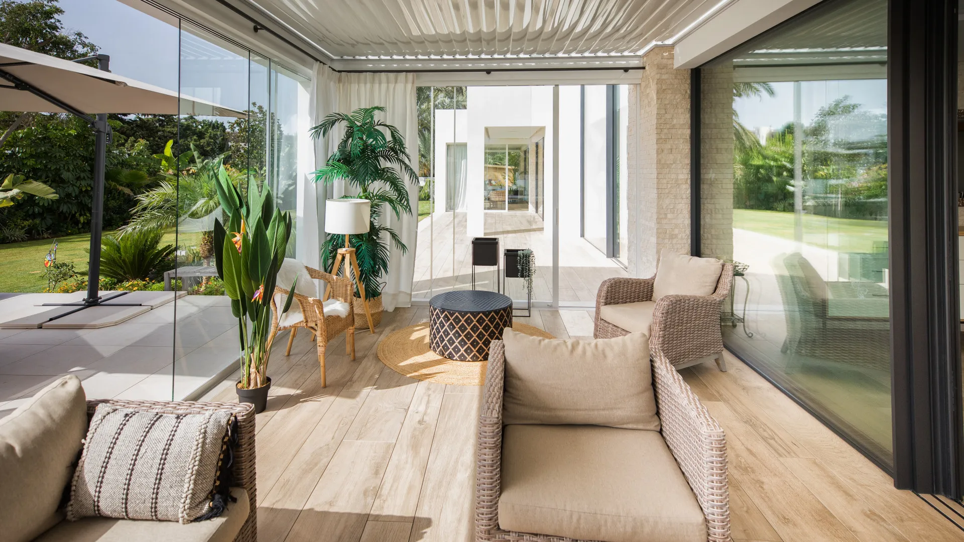 Villa en venta en El Paraiso con 7 dormitorios