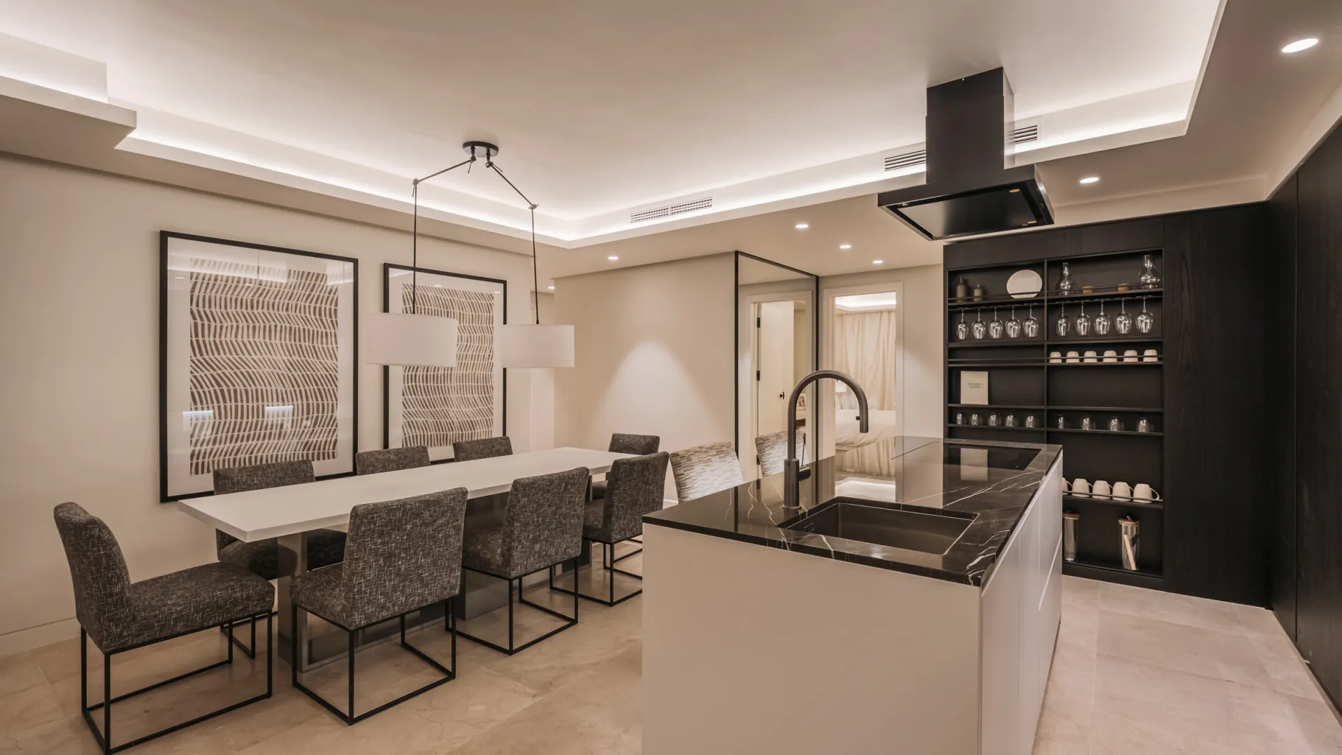 Se vende apartamento con 3 dormitorios en Puente Romano