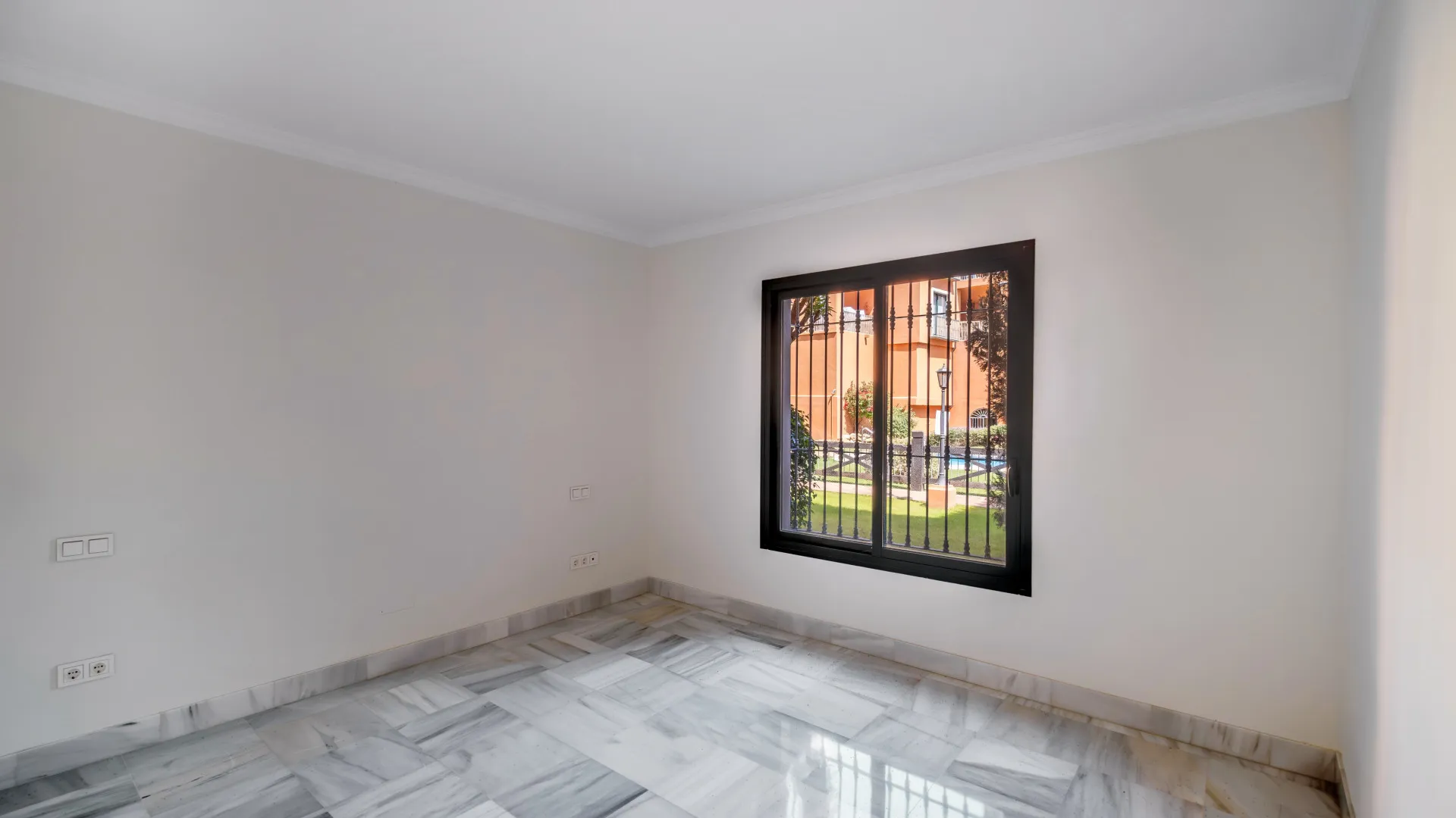 Apartment for sale in Monte Halcones