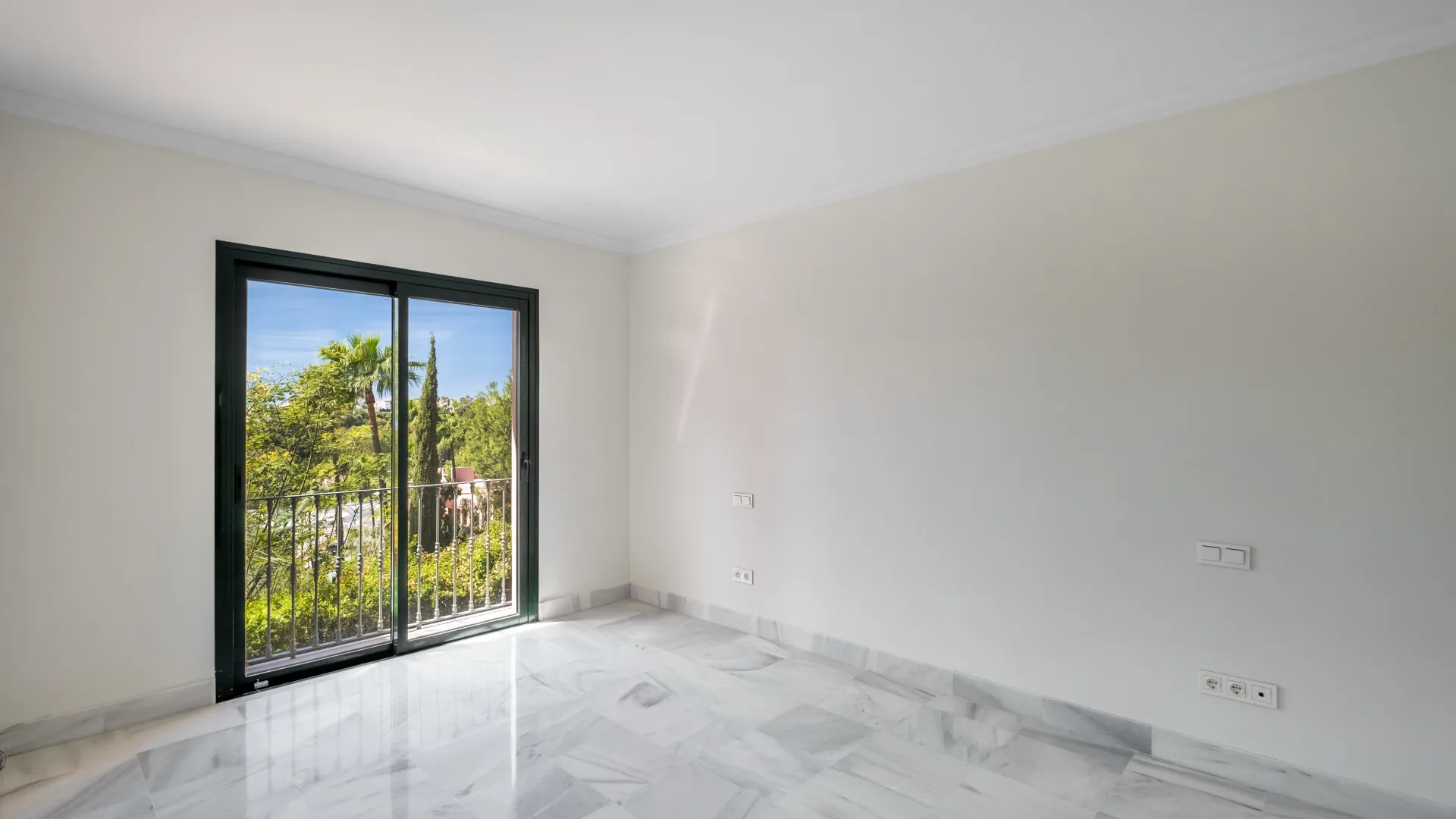 Apartment for sale in Monte Halcones