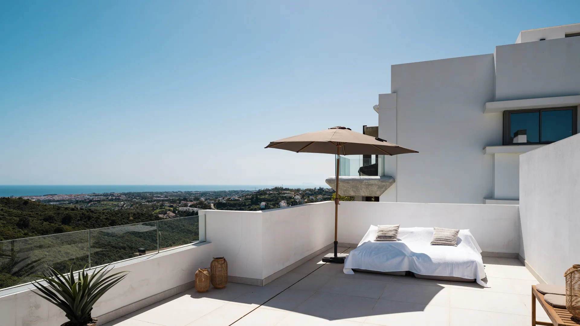 Duplex penthouse for sale in Real de La Quinta