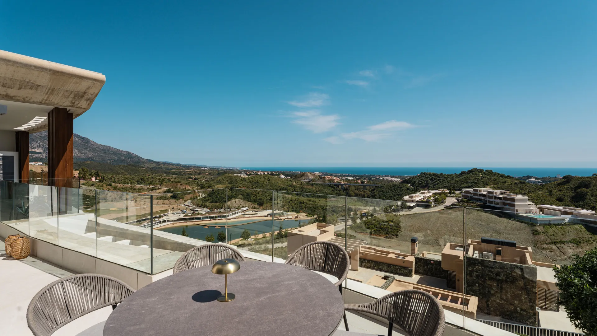 Duplex penthouse for sale in Real de La Quinta