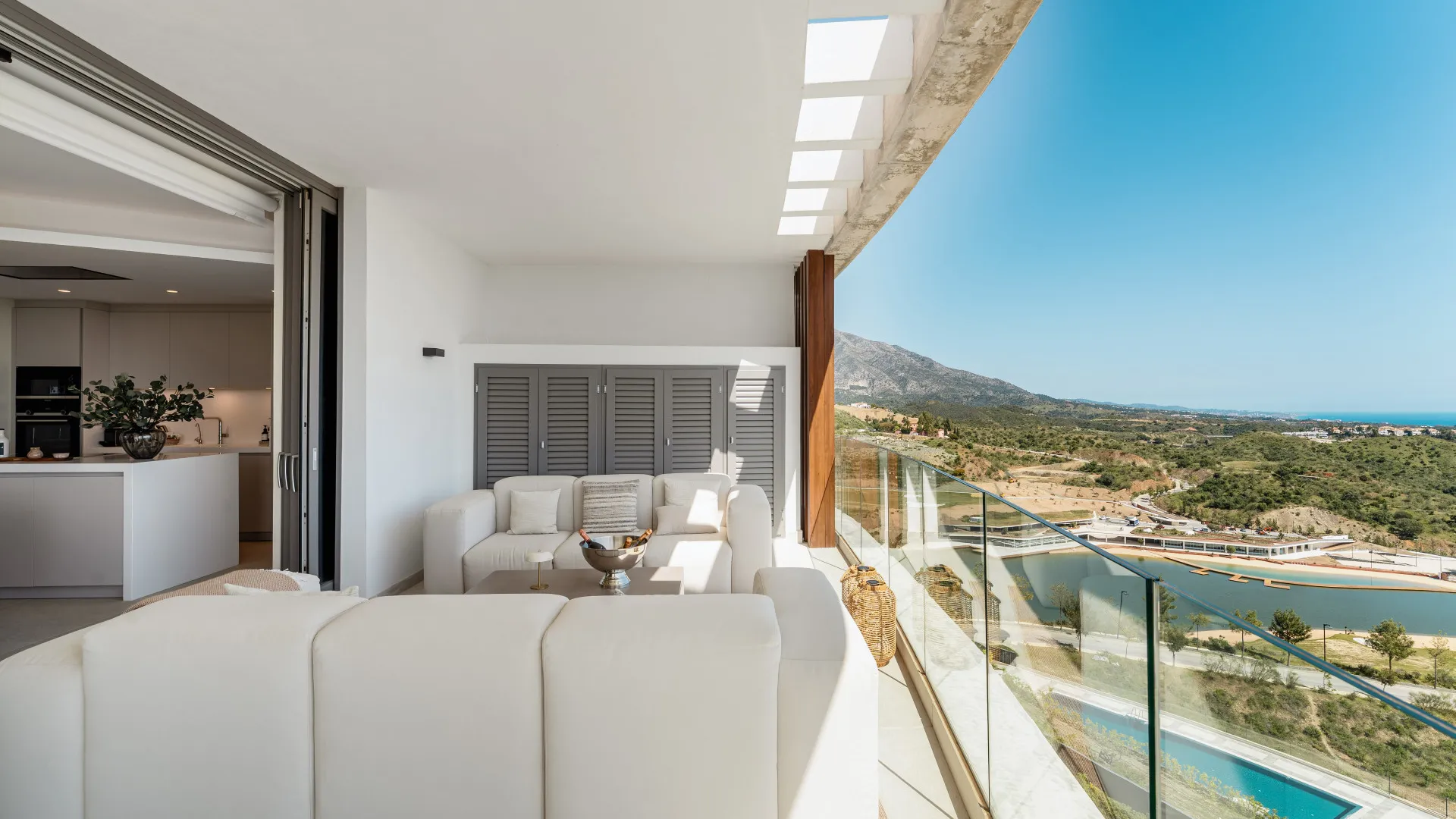 Duplex penthouse for sale in Real de La Quinta