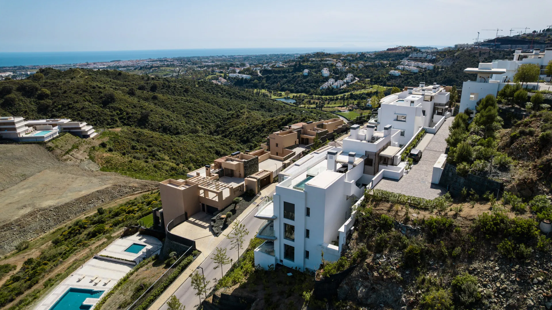 Duplex penthouse for sale in Real de La Quinta