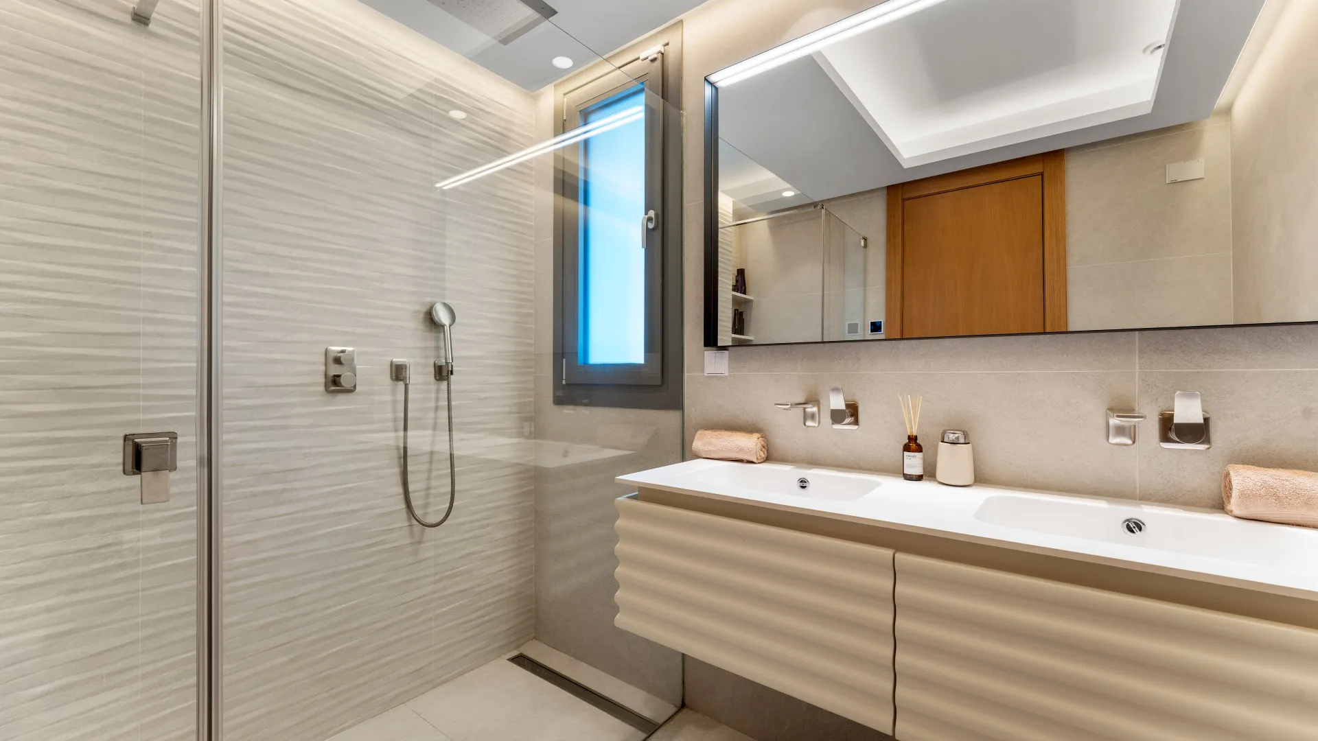 Duplex penthouse for sale in Real de La Quinta