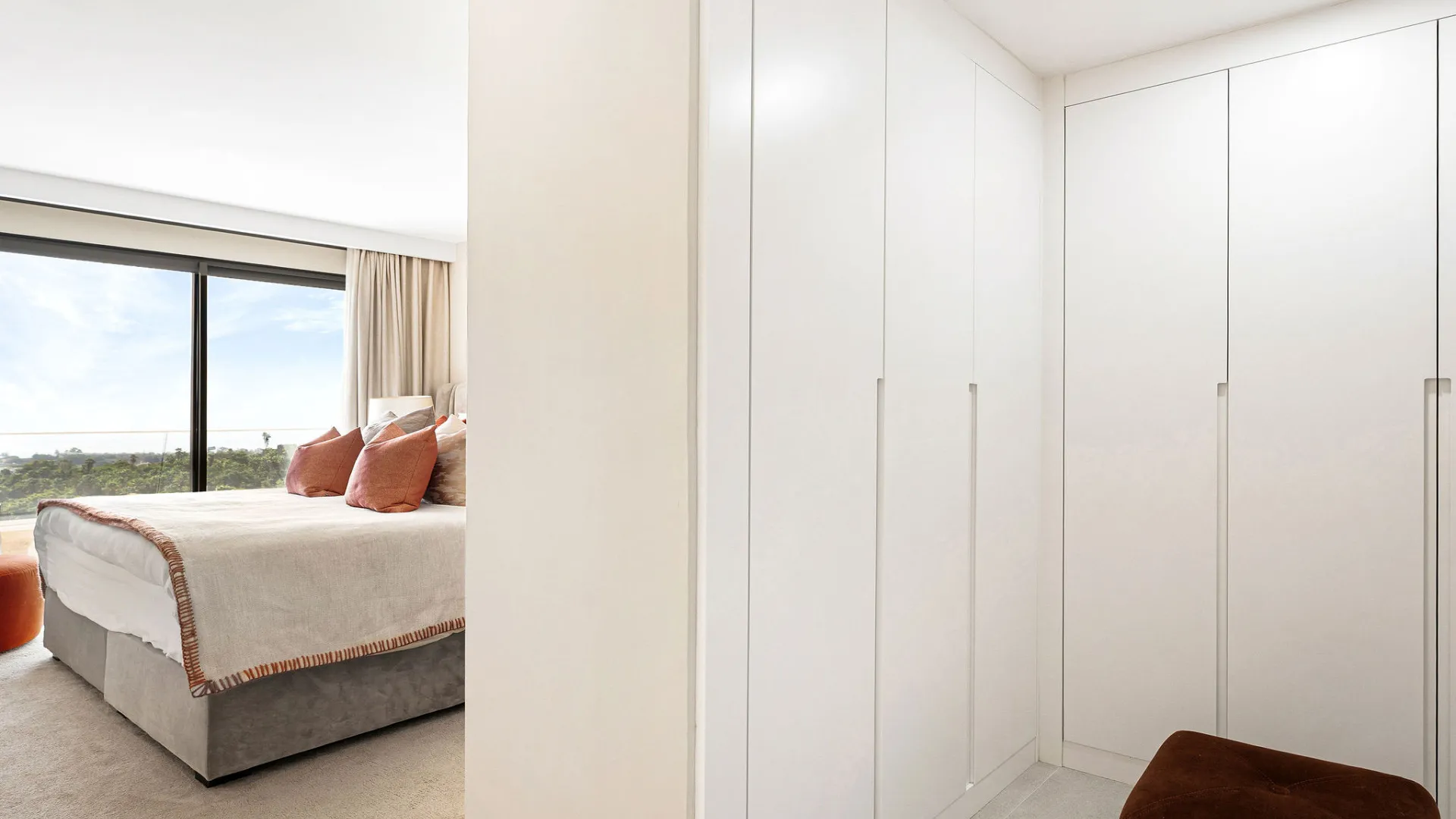 Comprar apartamento en Estepona con 2 dormitorios