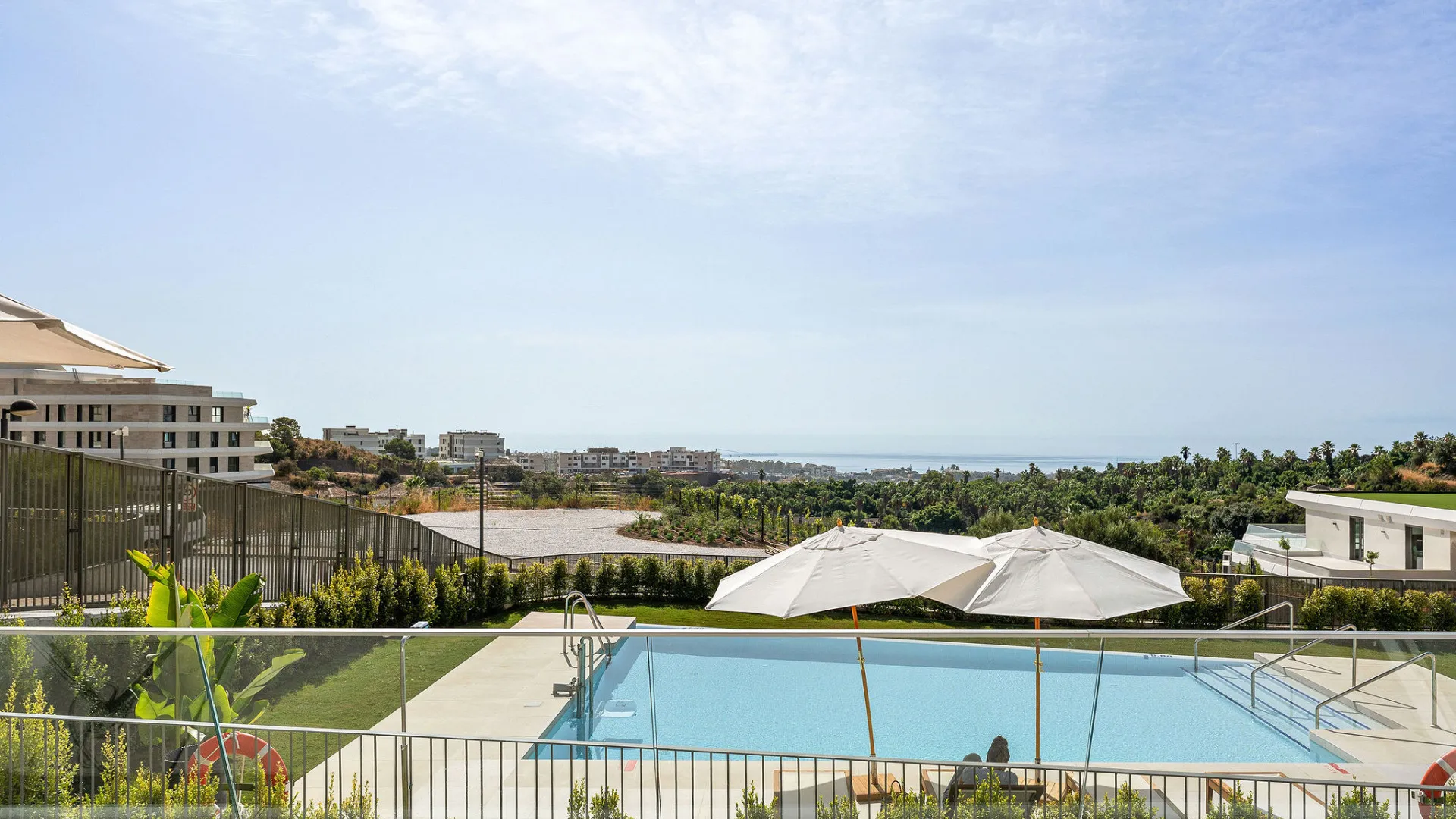 Comprar apartamento en Estepona con 2 dormitorios