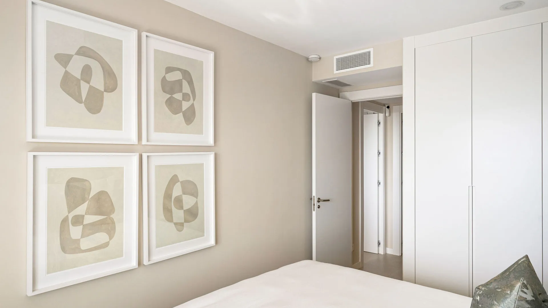 Comprar apartamento en Estepona con 2 dormitorios