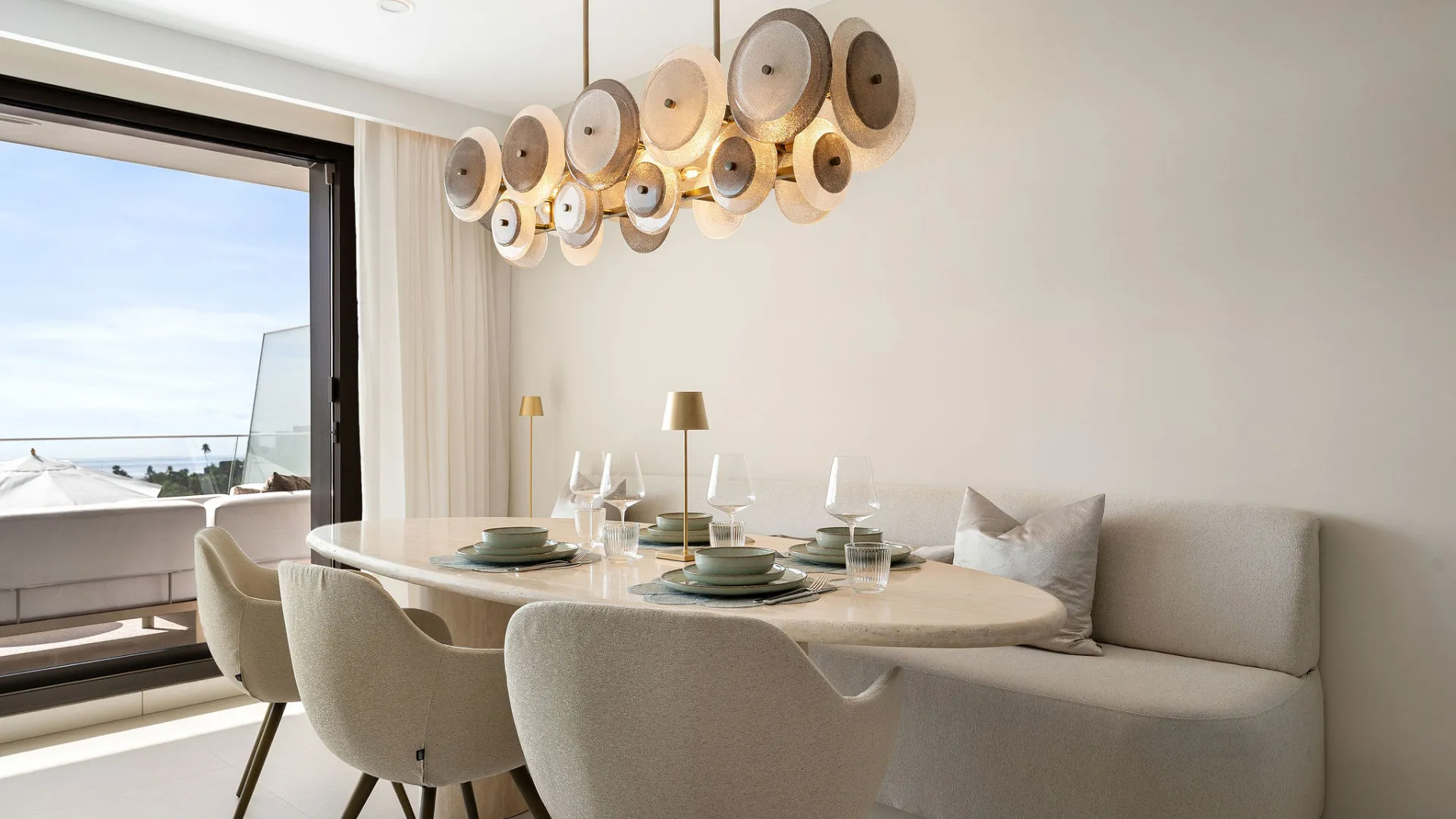 Comprar apartamento en Estepona con 2 dormitorios