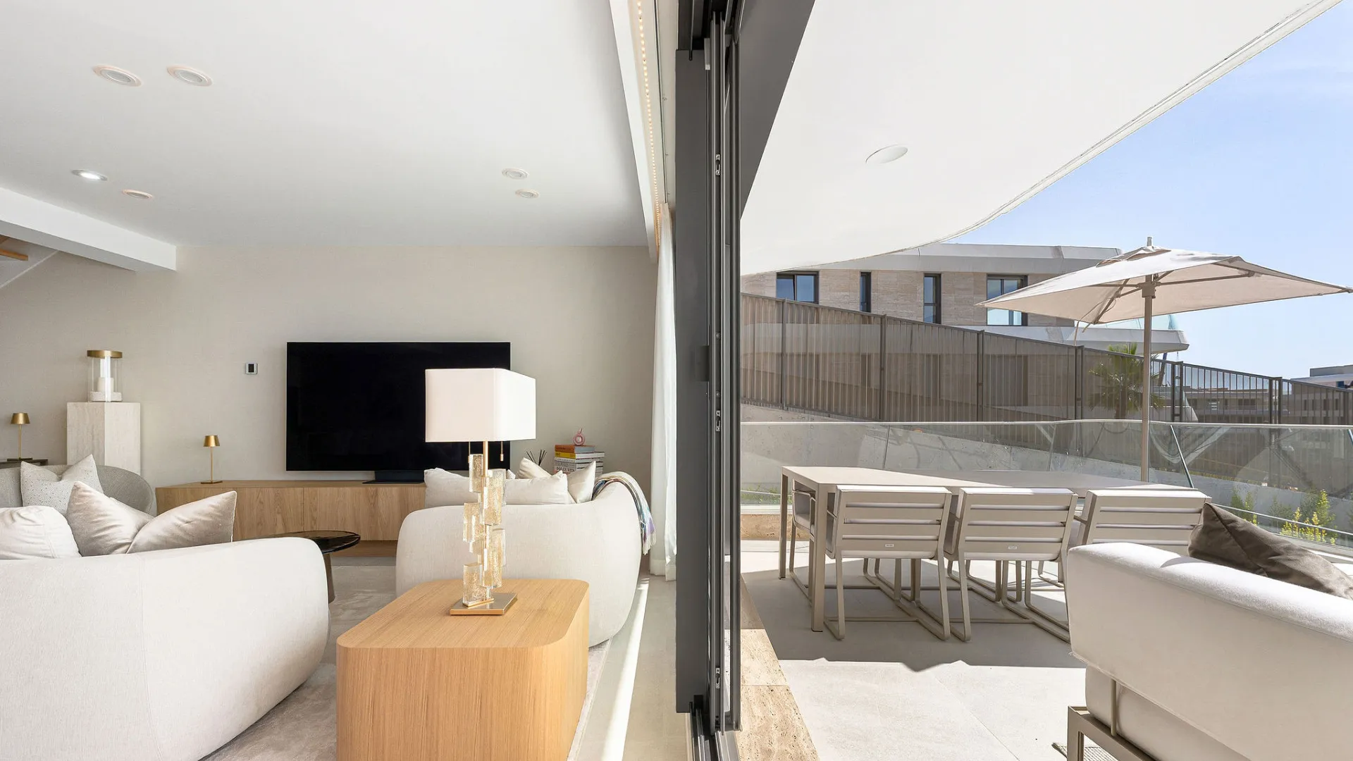 Comprar apartamento en Estepona con 2 dormitorios