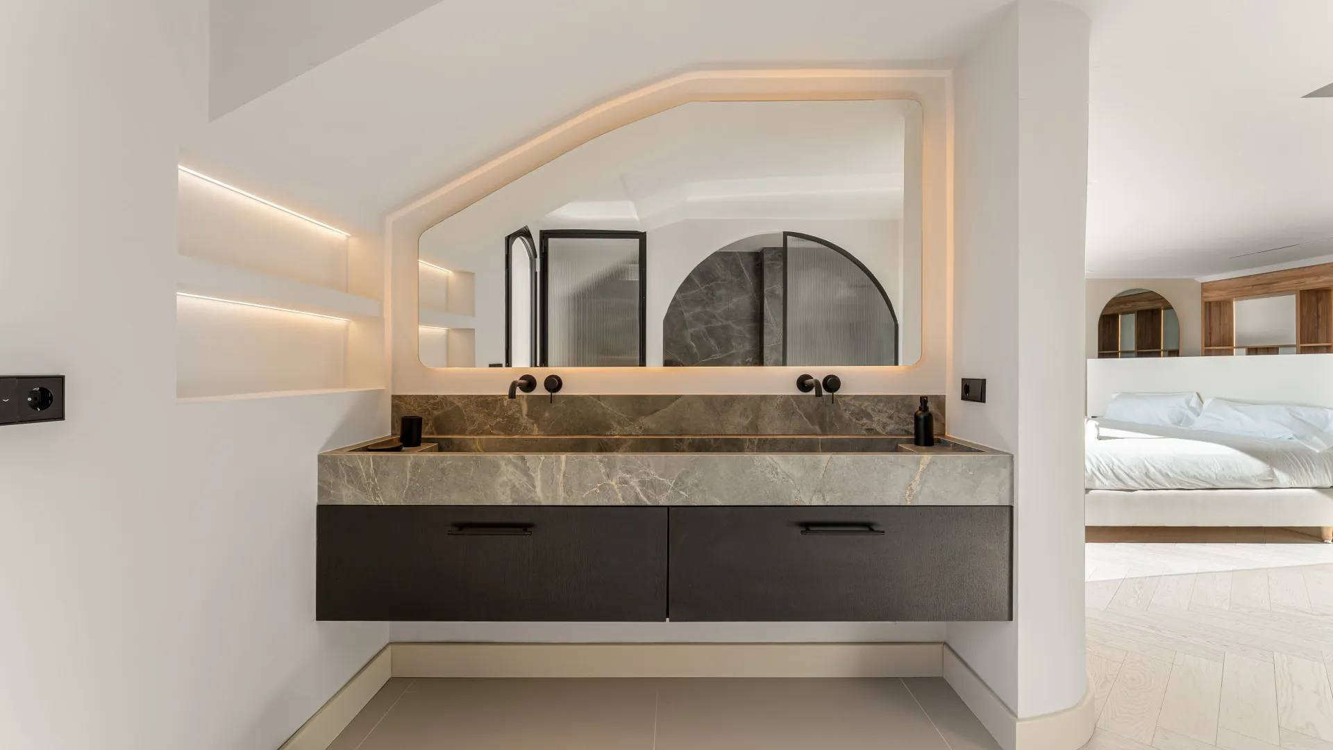 La Quinta, atico duplex con 4 dormitorios en venta