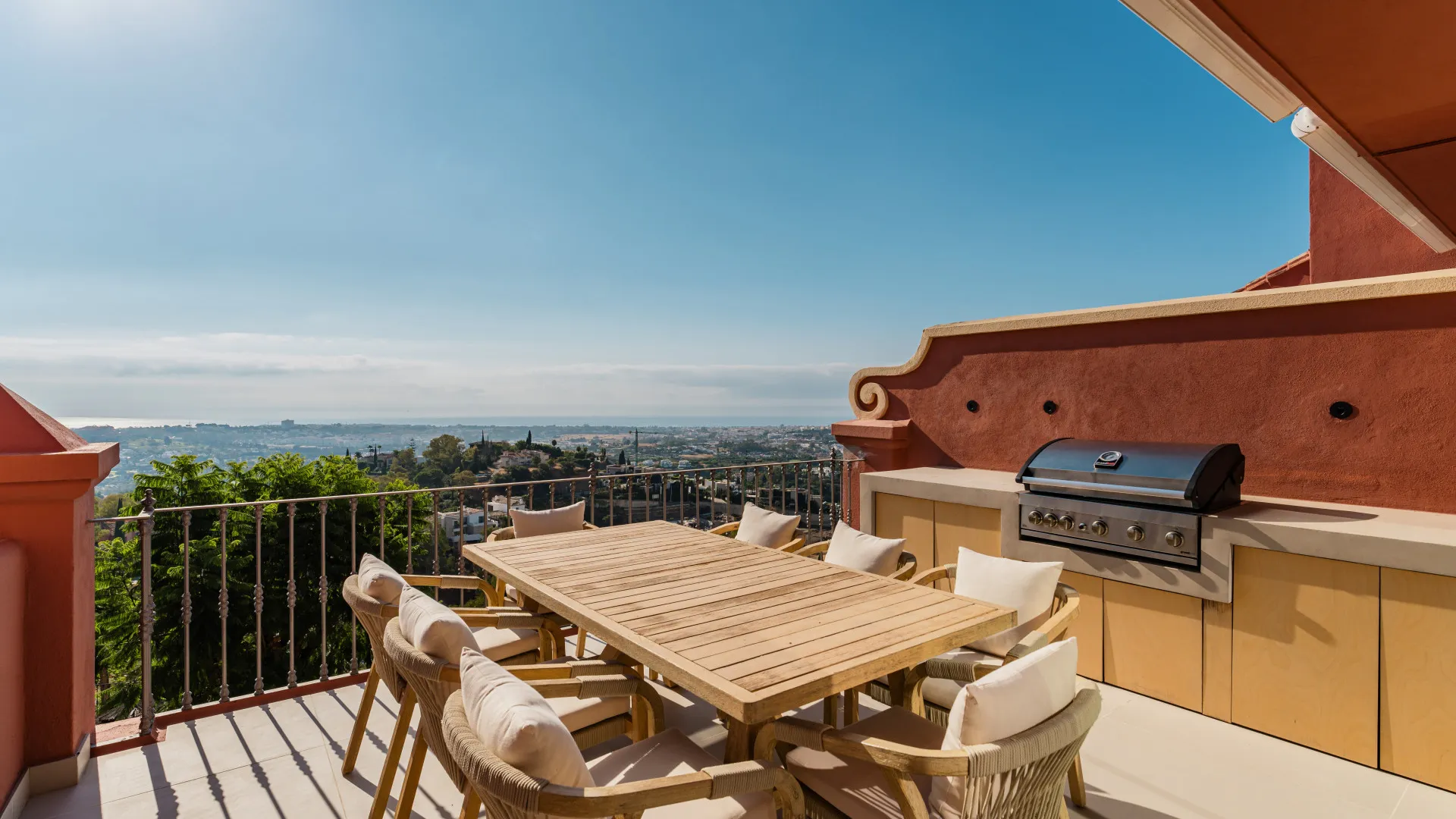 La Quinta, atico duplex con 4 dormitorios en venta