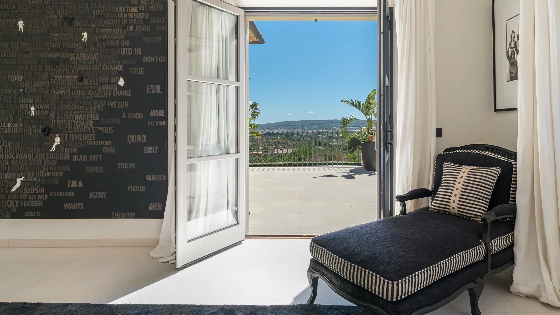 For sale Santa Maria del Cami villa with 5 bedrooms