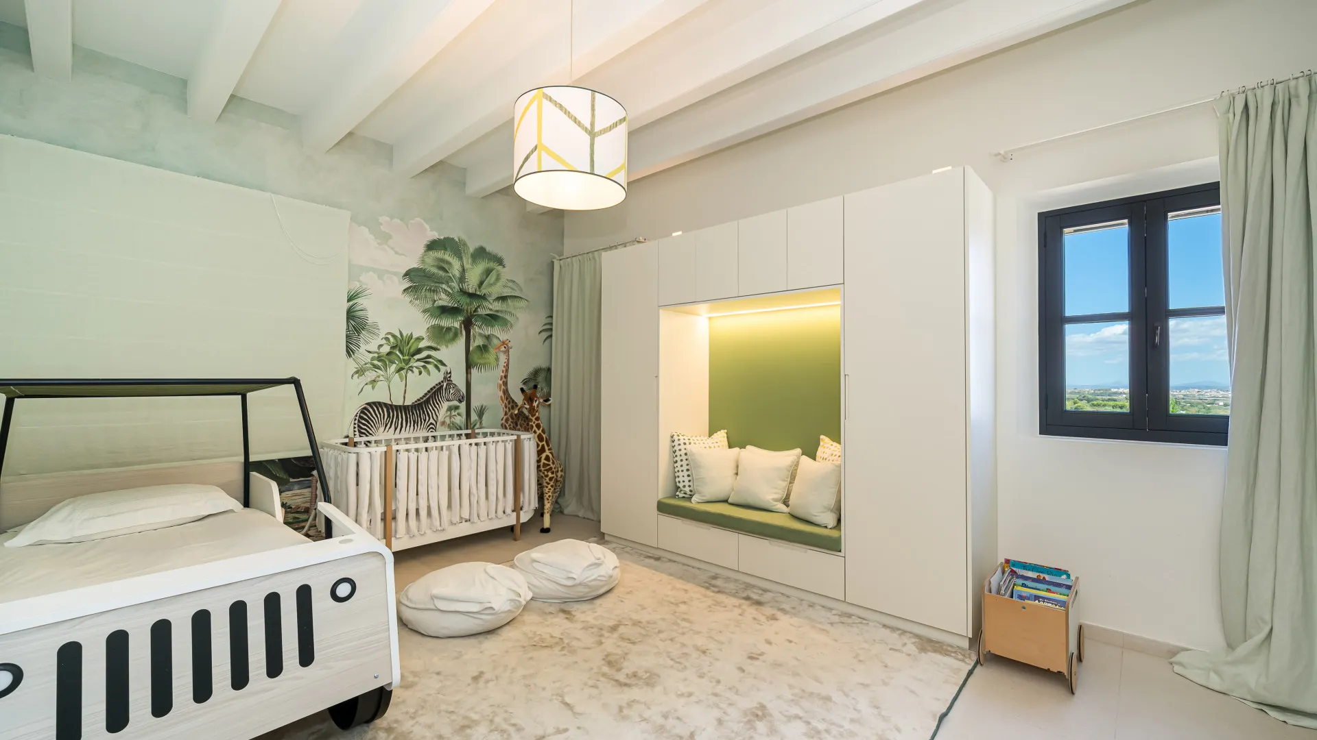 For sale Santa Maria del Cami villa with 5 bedrooms