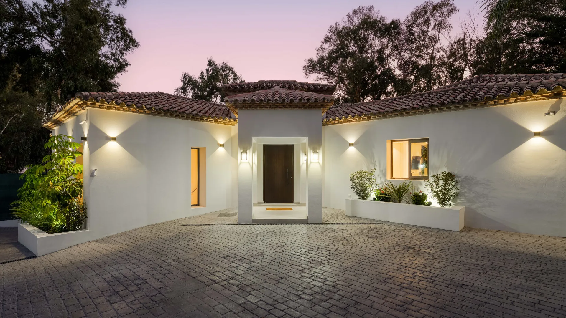 Villa for sale in La Cerquilla with 5 bedrooms