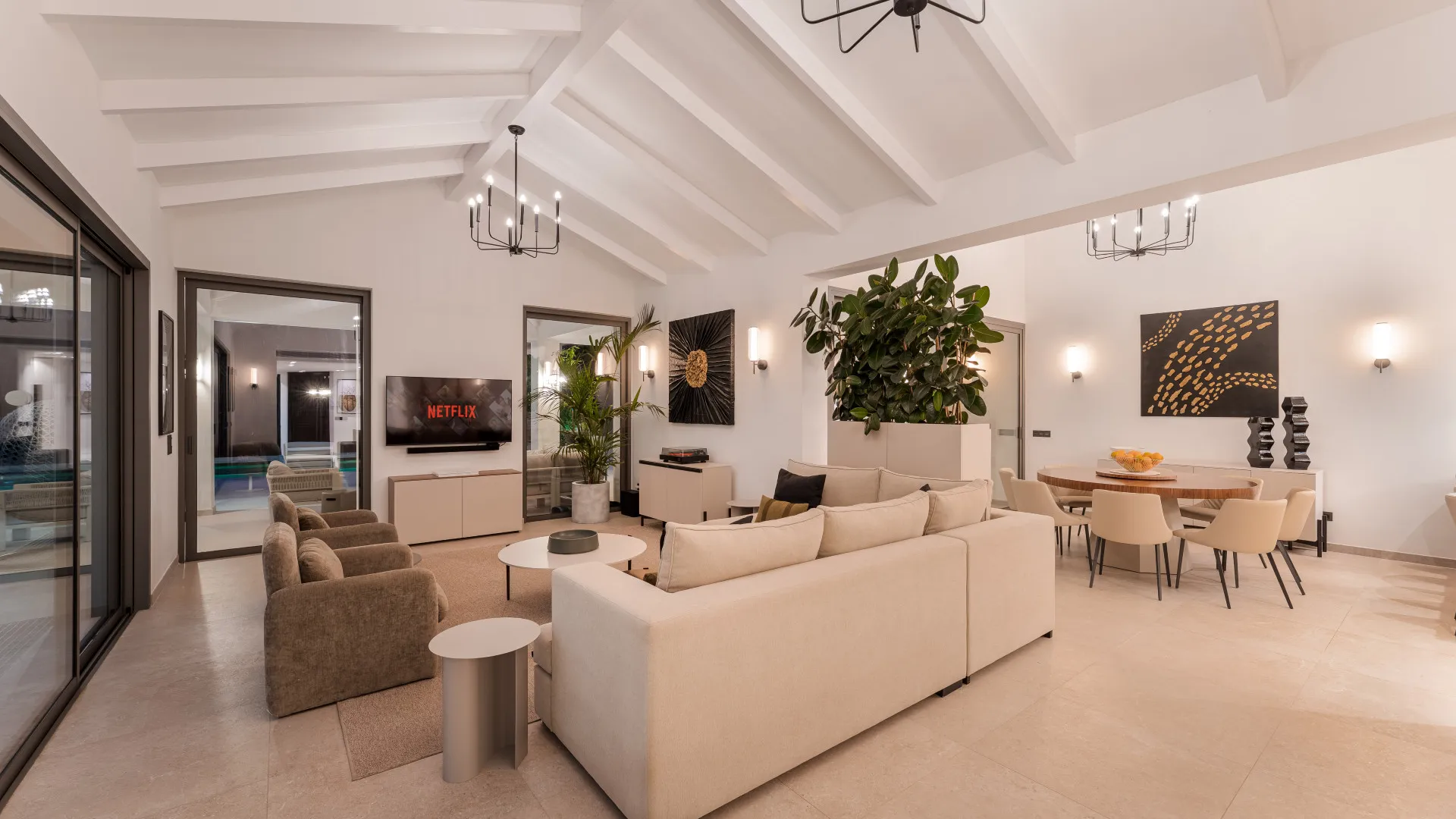 Villa for sale in La Cerquilla with 5 bedrooms