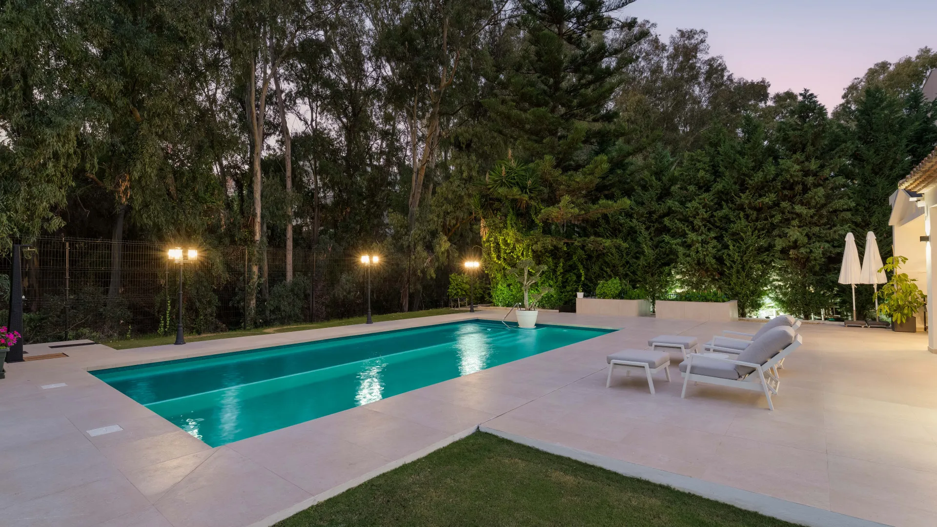 Villa for sale in La Cerquilla with 5 bedrooms