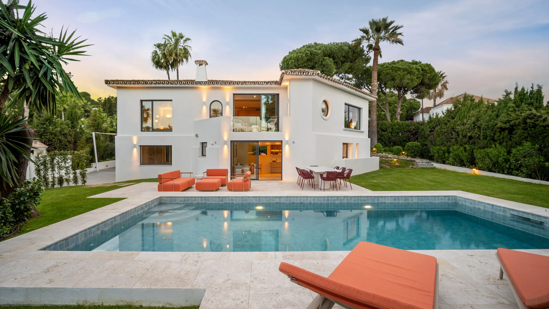Villa en venta en Nueva Andalucia