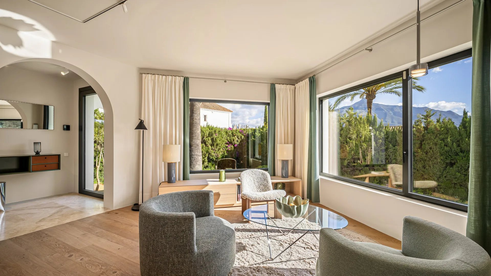 Villa en venta en Nueva Andalucia