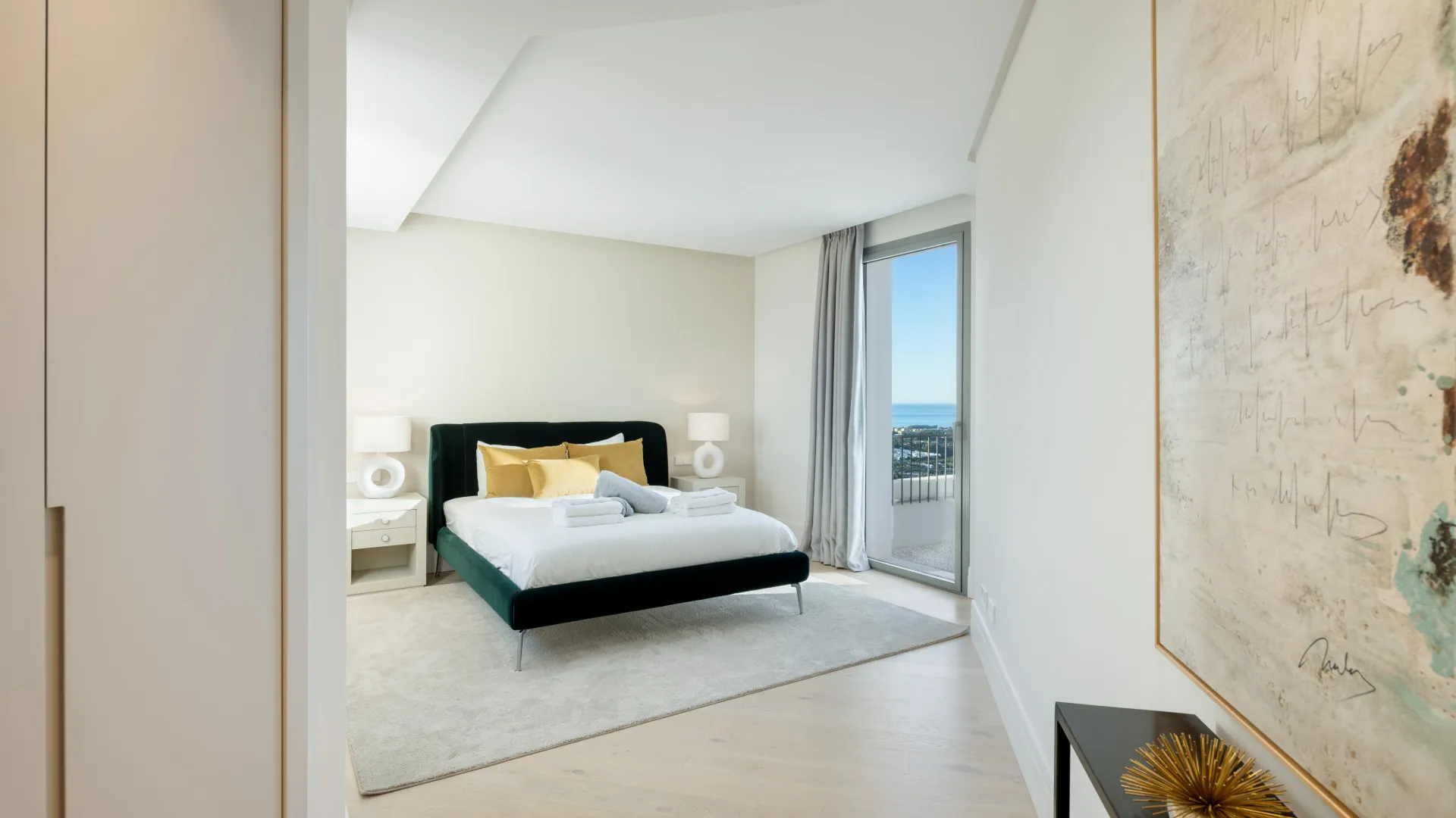 For sale Monte Halcones 7 bedrooms villa