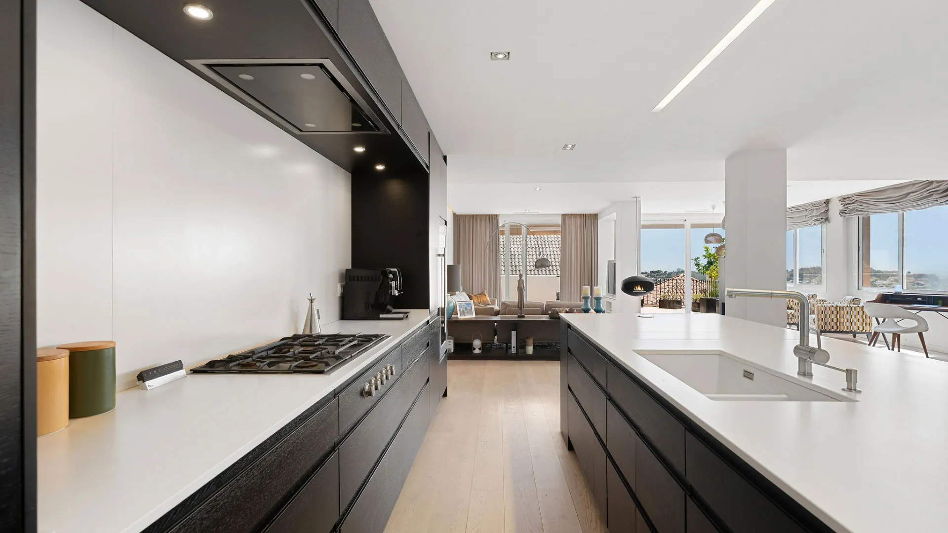 For sale duplex with 4 bedrooms in Aloha Hill Club