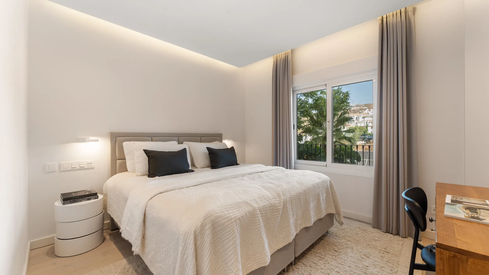 For sale duplex with 4 bedrooms in Aloha Hill Club