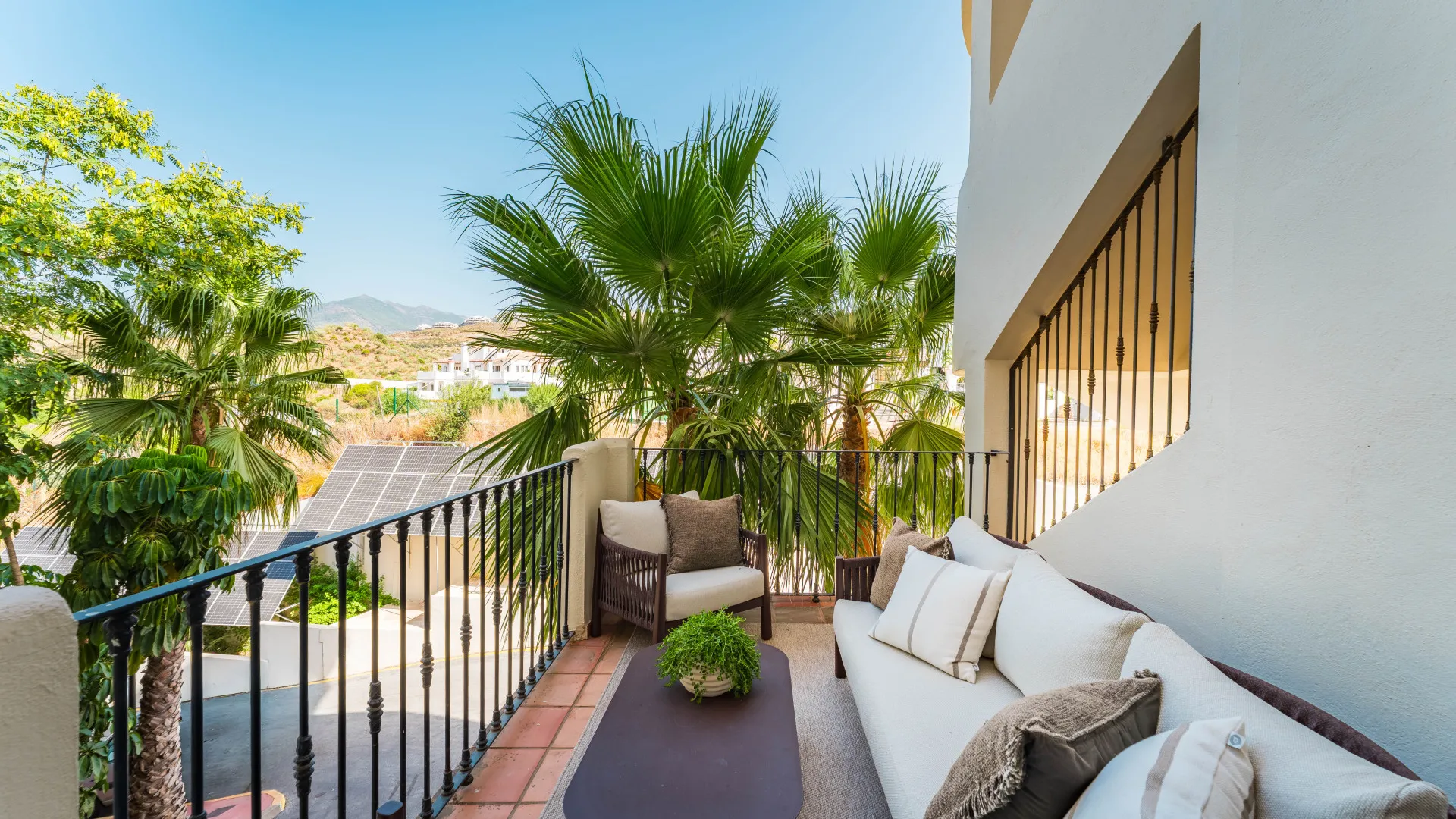 For sale duplex with 4 bedrooms in Aloha Hill Club