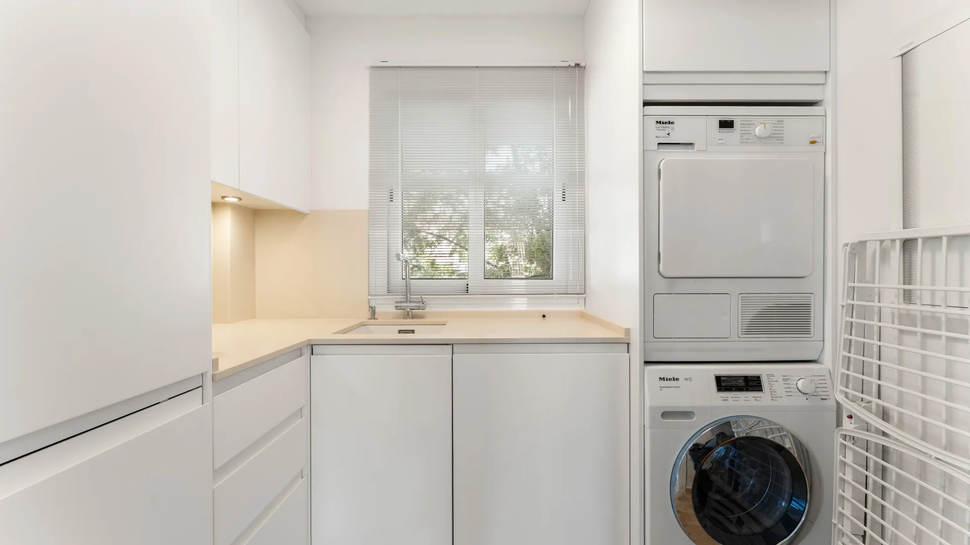 For sale duplex with 4 bedrooms in Aloha Hill Club