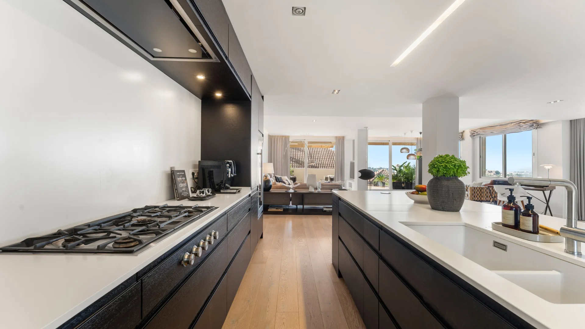 For sale duplex with 4 bedrooms in Aloha Hill Club
