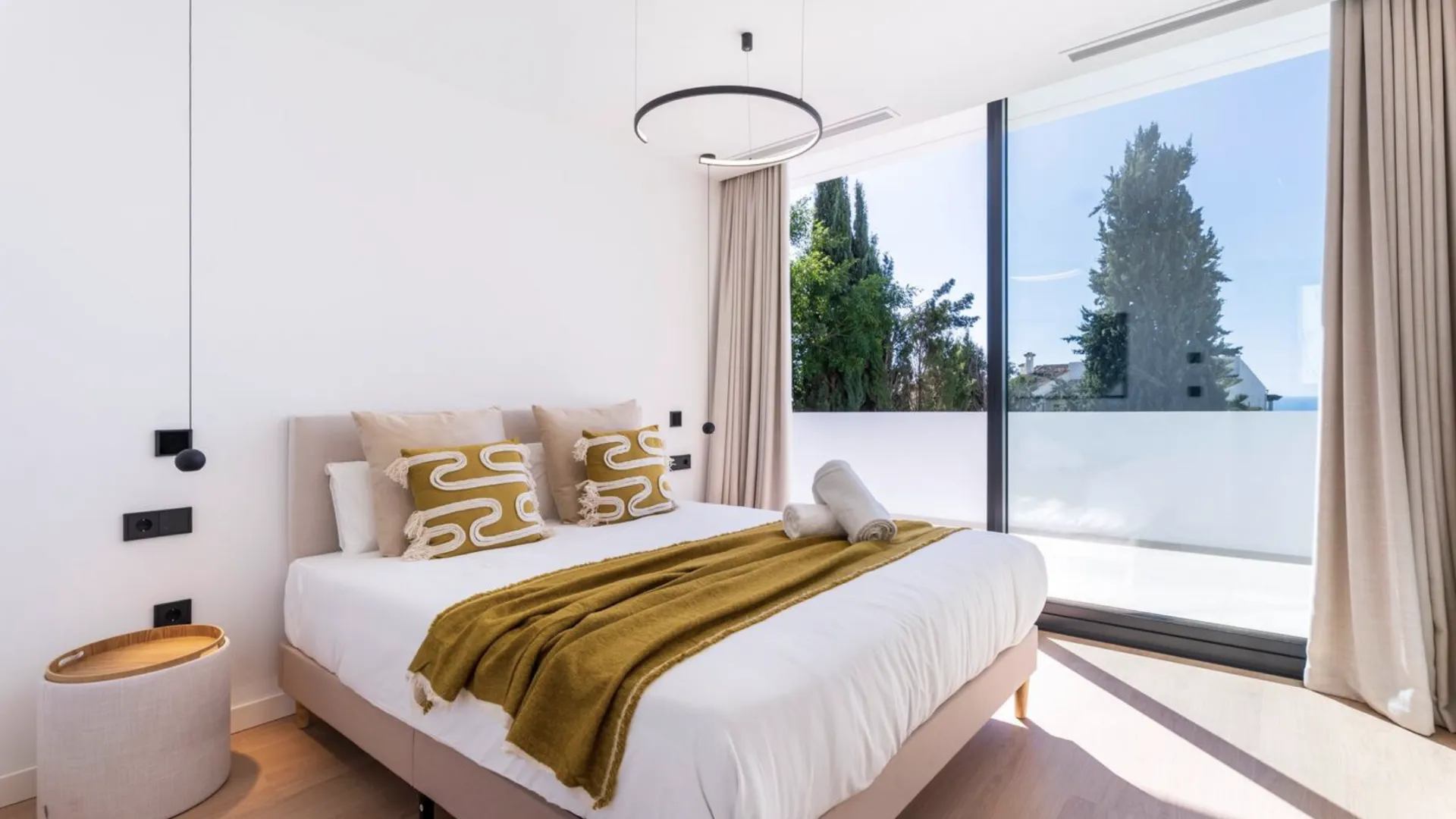 Villa in La Reserva de Marbella for sale