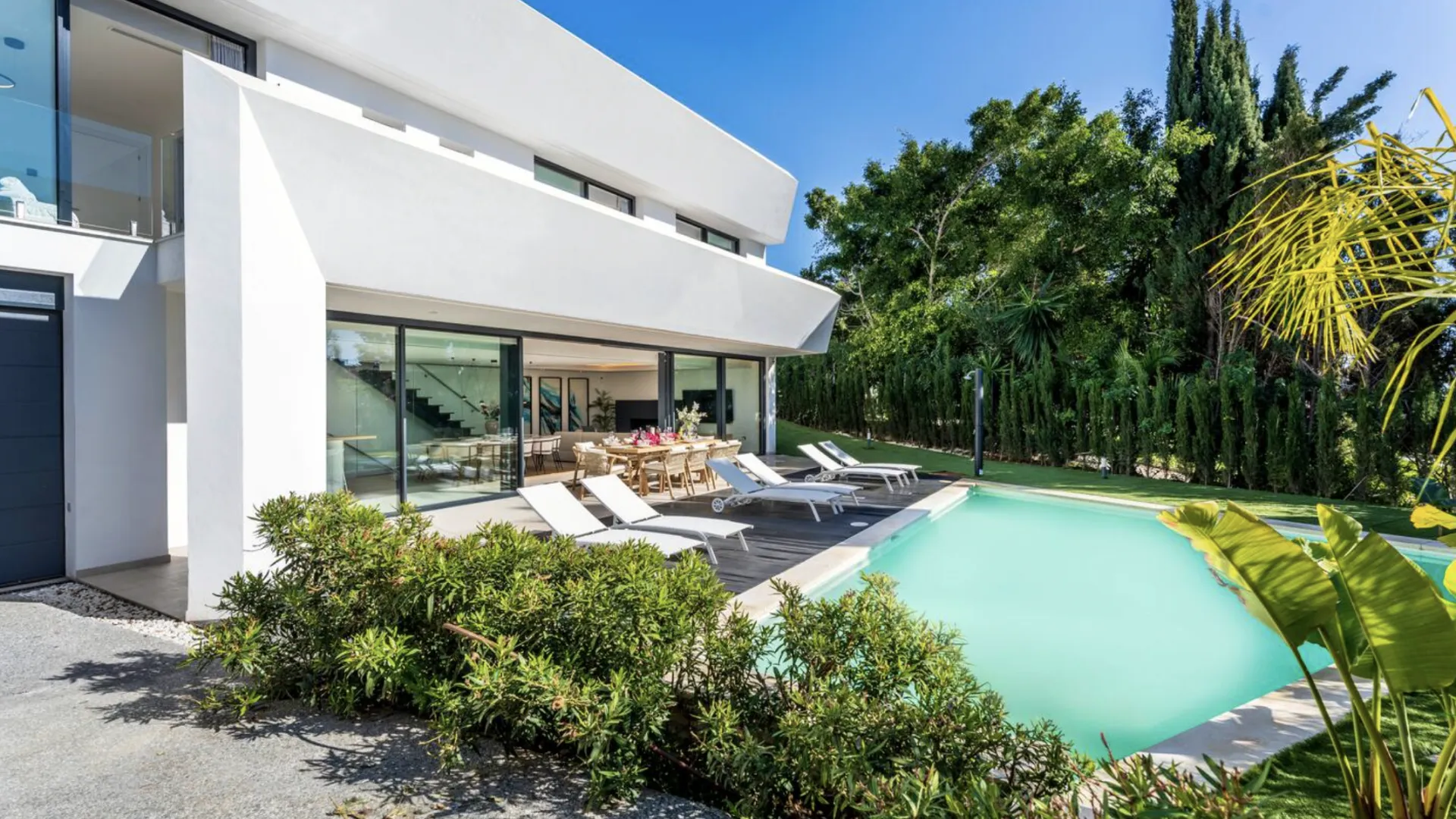 Villa in La Reserva de Marbella for sale