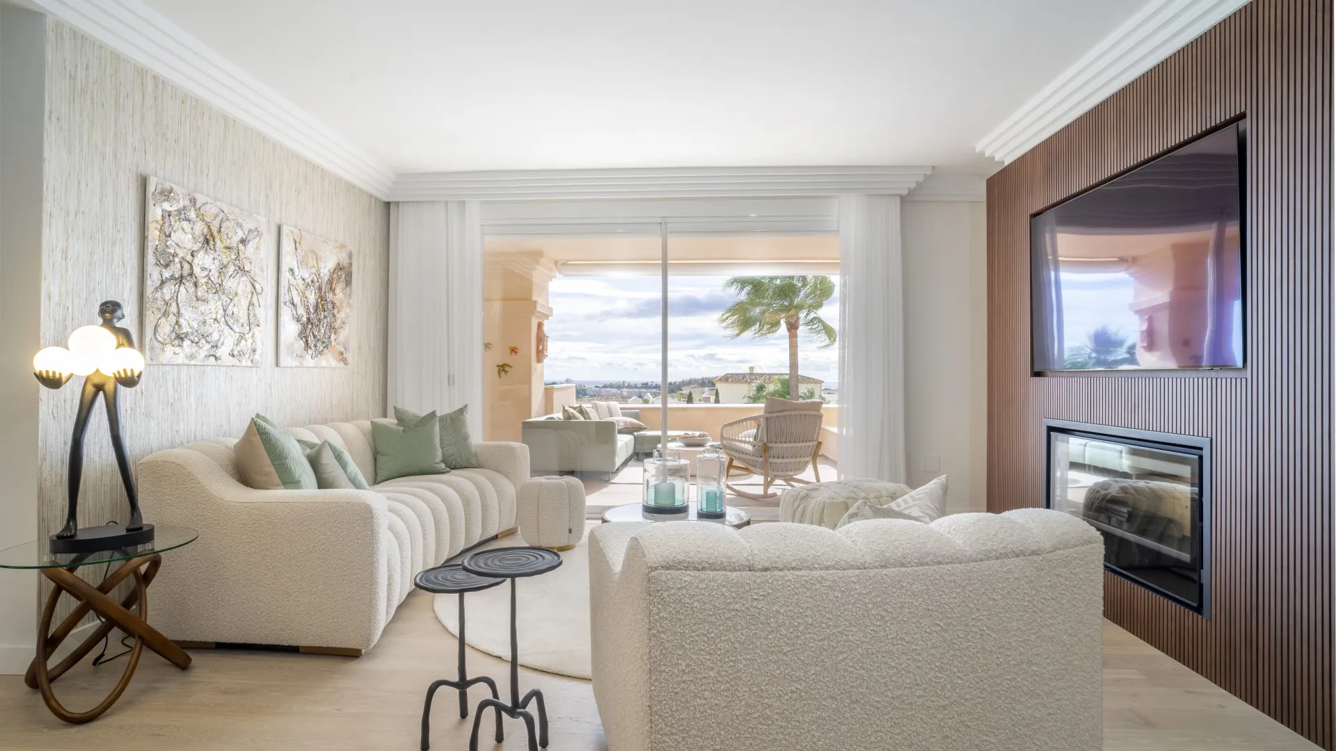 For sale apartment in Albatross Hill