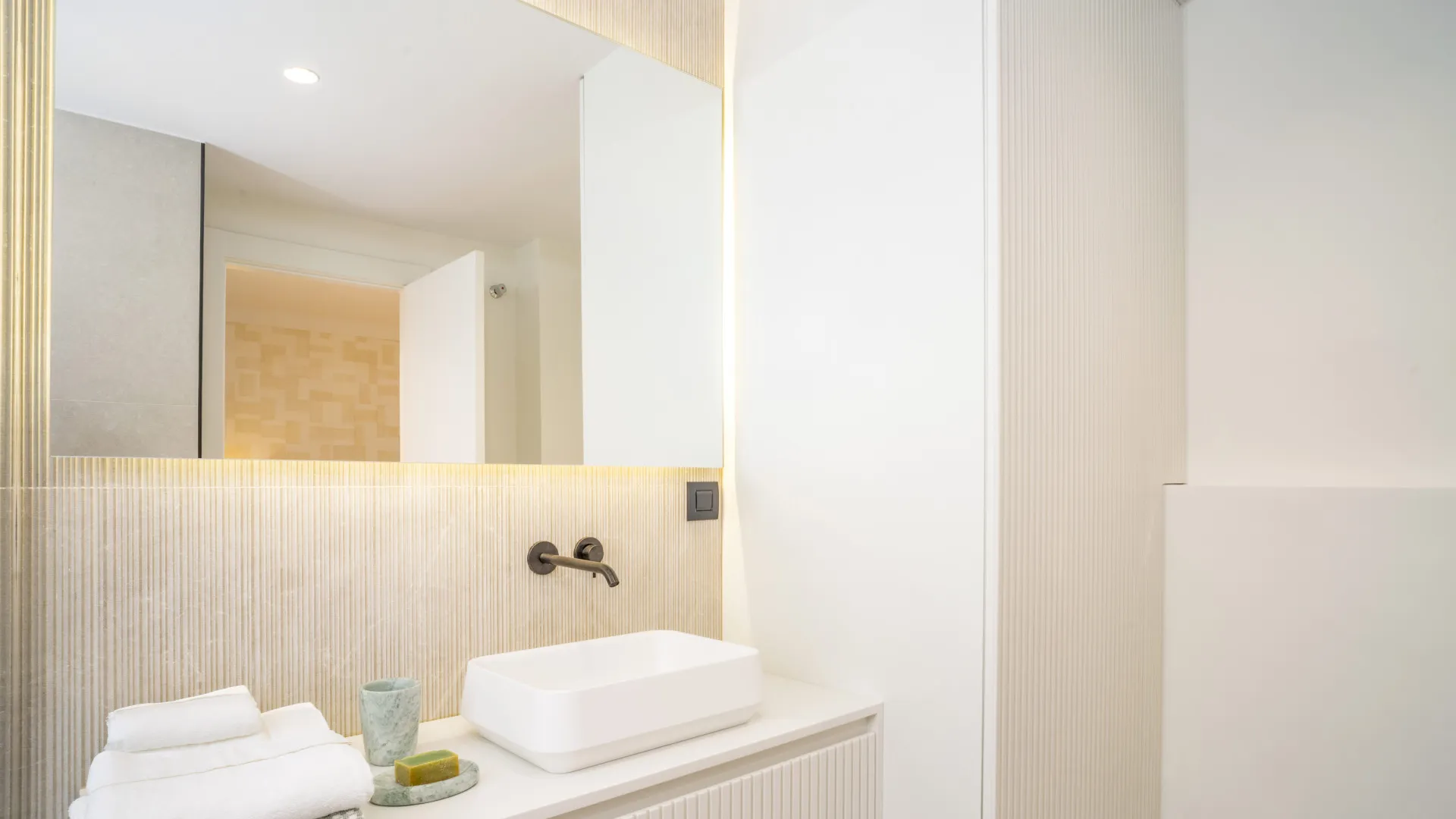 For sale apartment in Albatross Hill