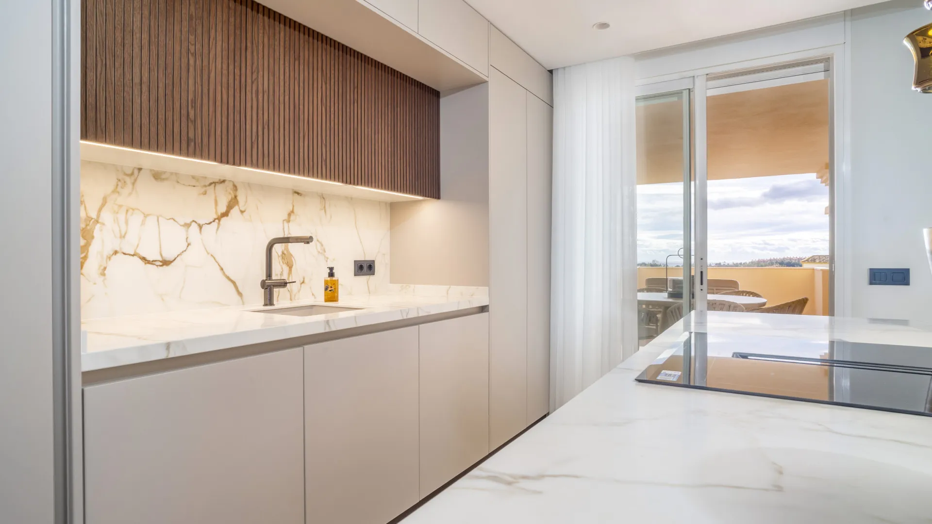 For sale apartment in Albatross Hill