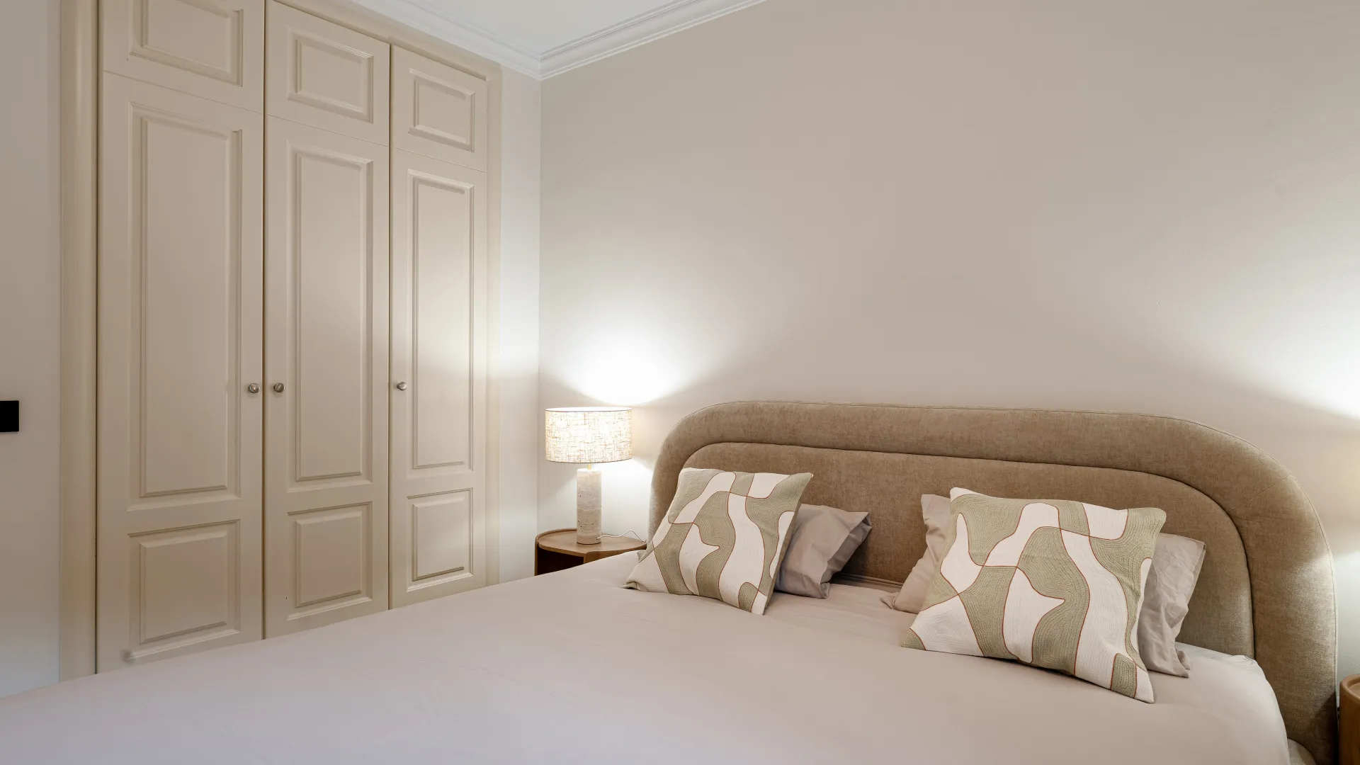 Comprar apartamento de 3 dormitorios en Sierra Blanca