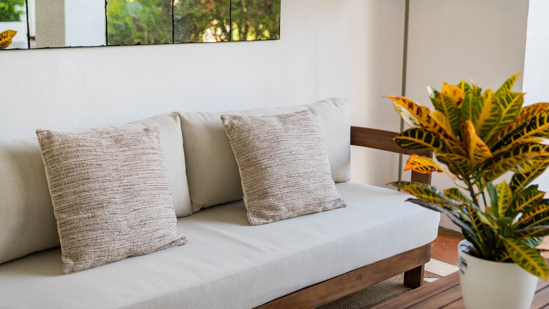 Comprar apartamento de 3 dormitorios en Sierra Blanca